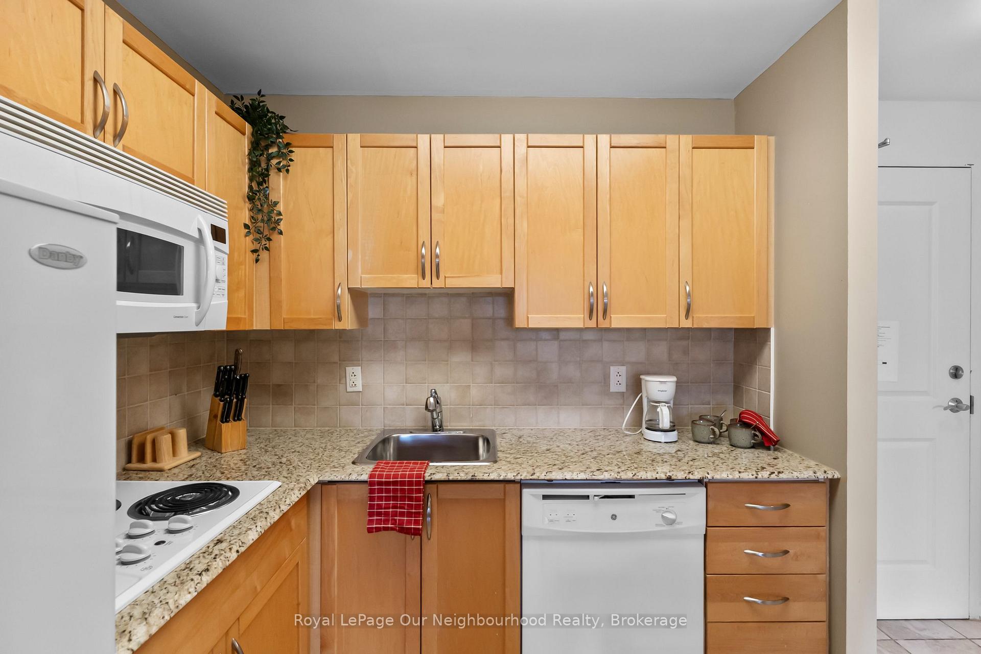 Photo 22 of Unit 425, 240 Chapel Street, Cobourg — HOMEH