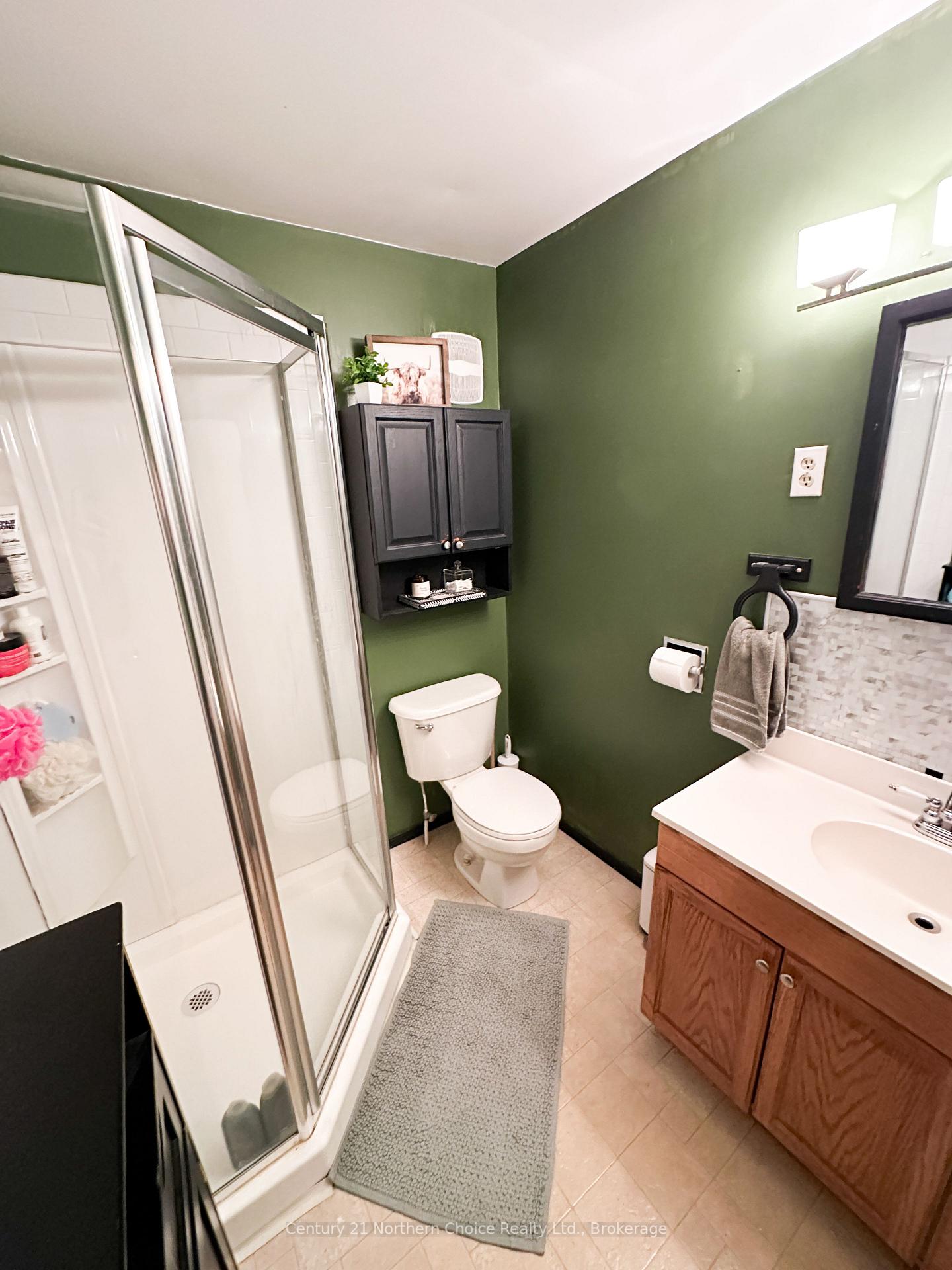 Photo 10 of 64 Nymark Drive, Ear Falls — HOMEH