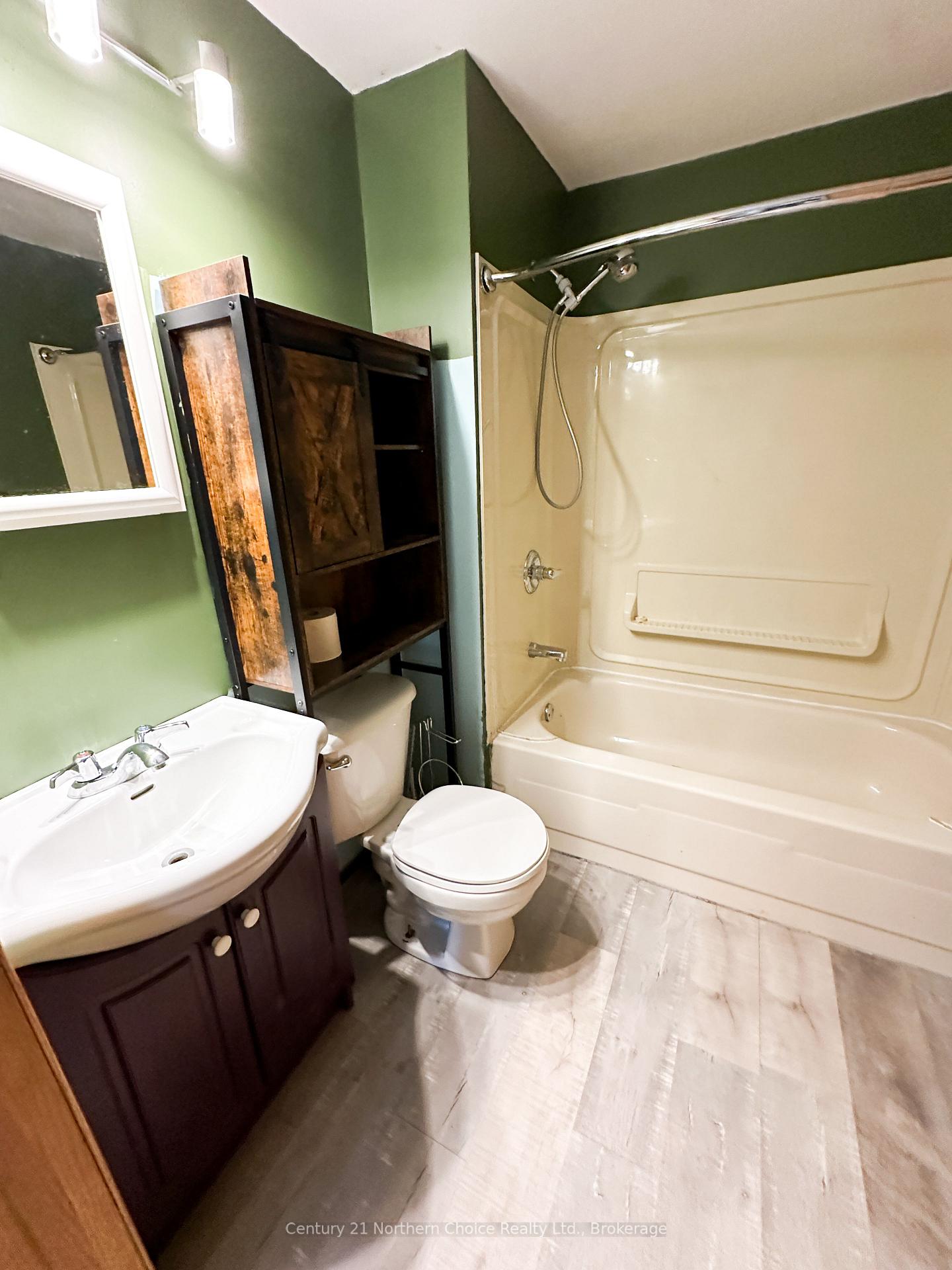 Photo 14 of 64 Nymark Drive, Ear Falls — HOMEH