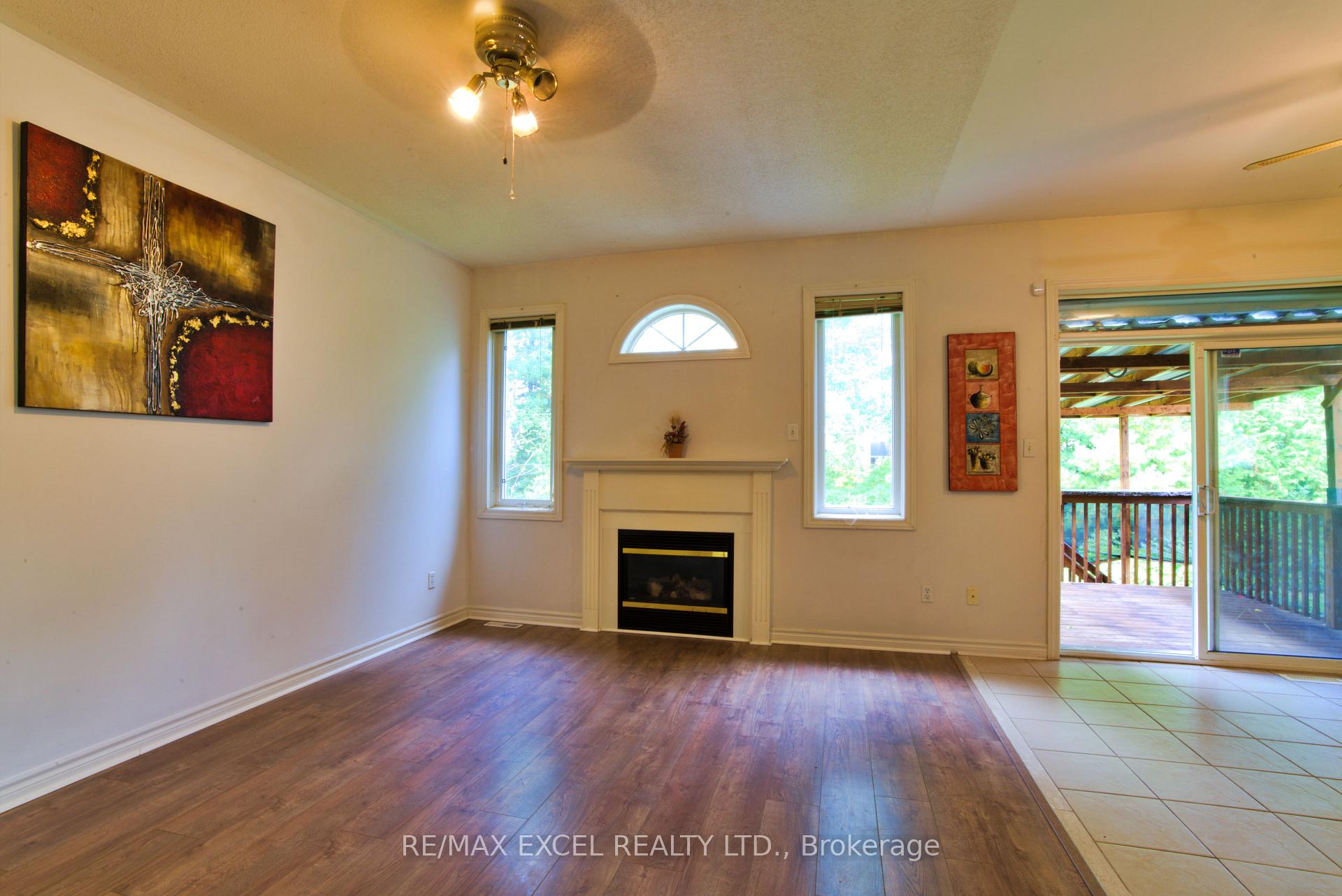 Photo 12 of 12 Cardinal Way, Wasaga Beach — HOMEH