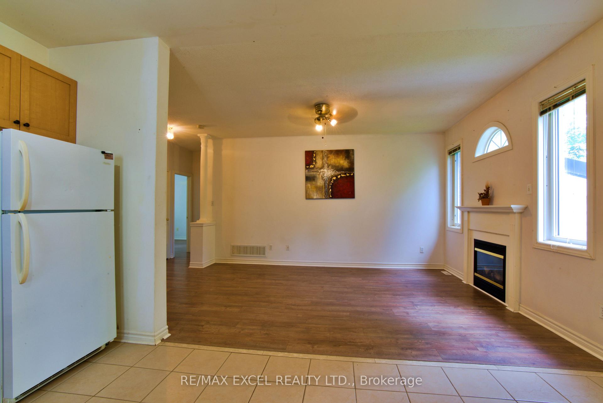 Photo 13 of 12 Cardinal Way, Wasaga Beach — HOMEH