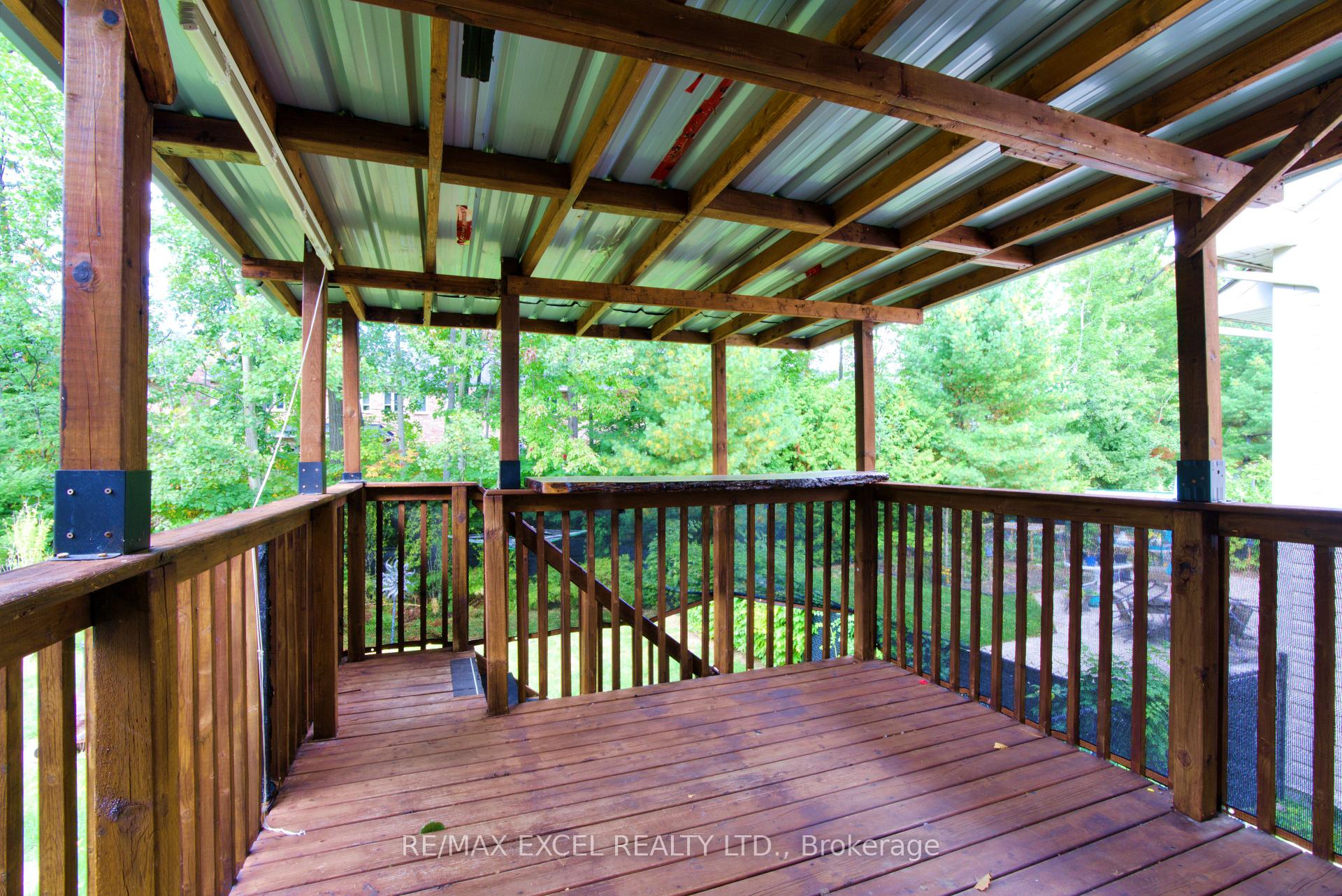 Photo 15 of 12 Cardinal Way, Wasaga Beach — HOMEH