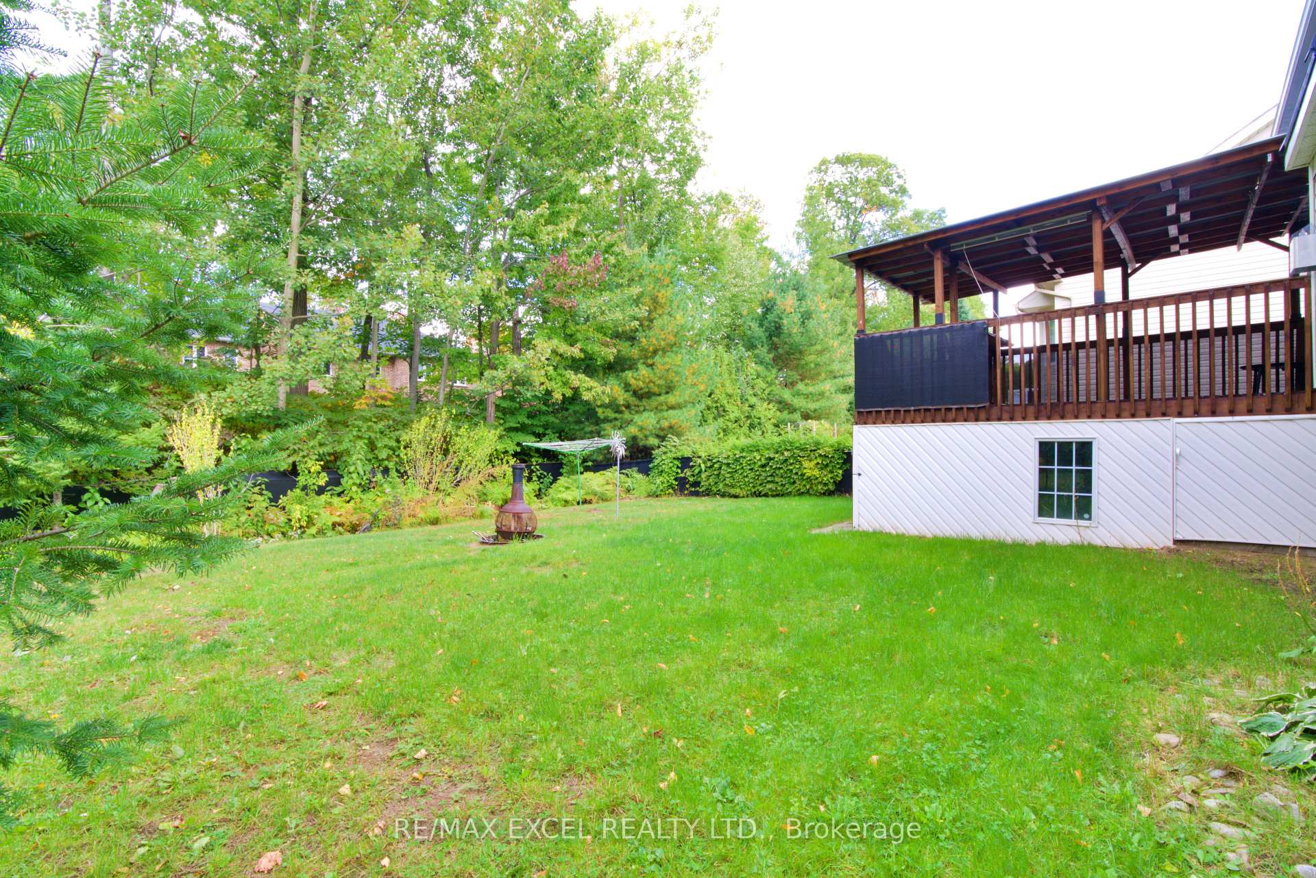 Photo 22 of 12 Cardinal Way, Wasaga Beach — HOMEH