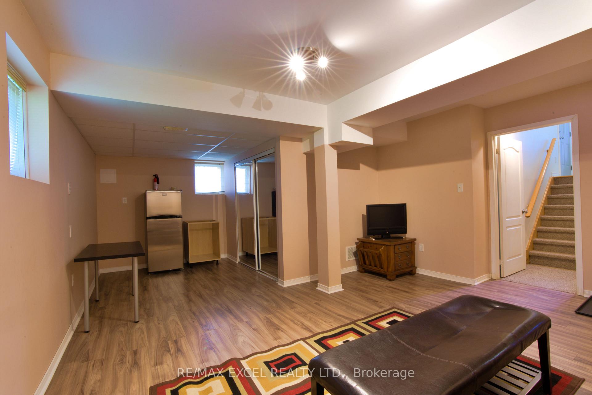 Photo 33 of 12 Cardinal Way, Wasaga Beach — HOMEH