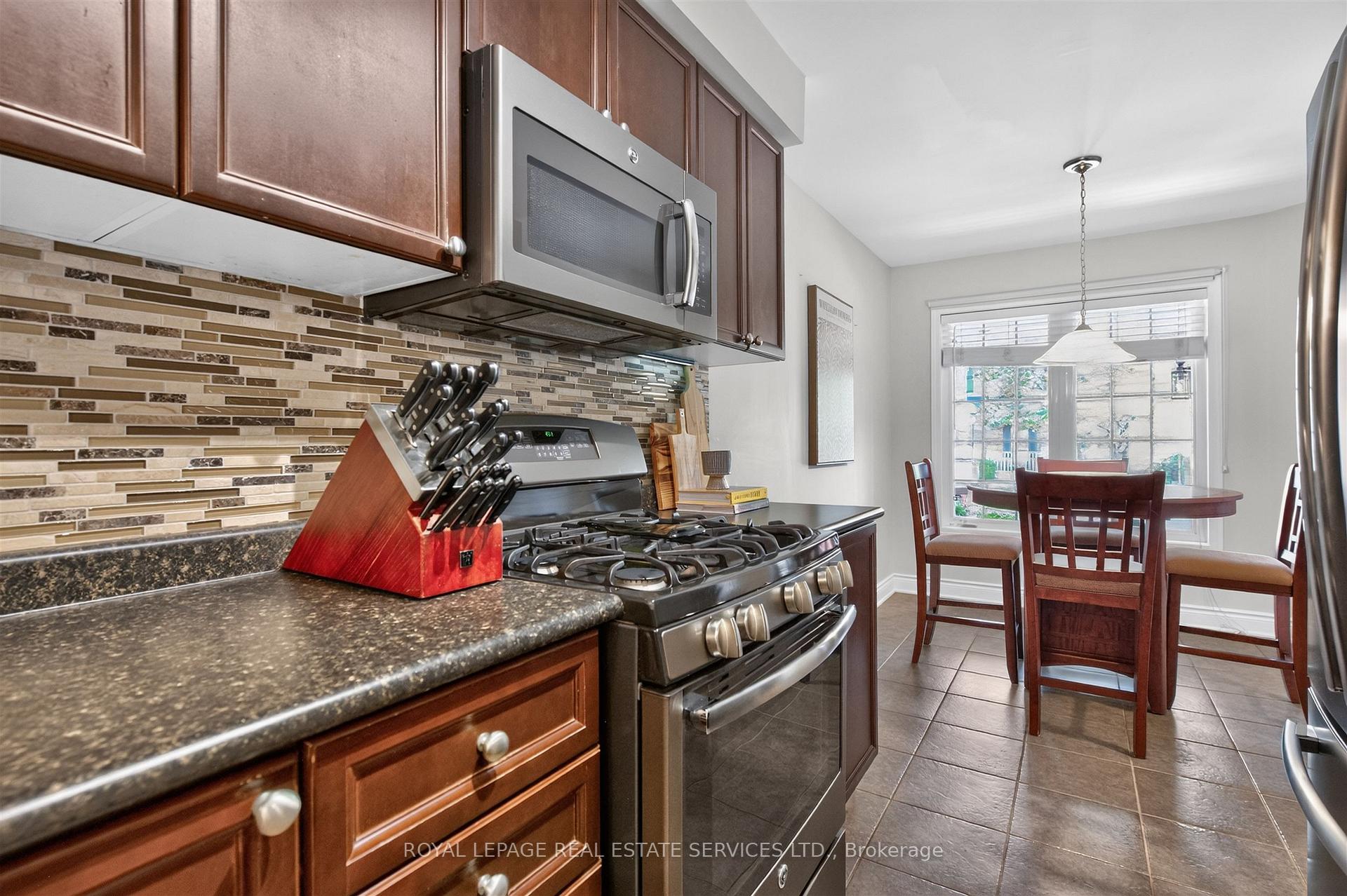 Photo 10 of 227 Prosser Circle, Milton, Harrison — HOMEH