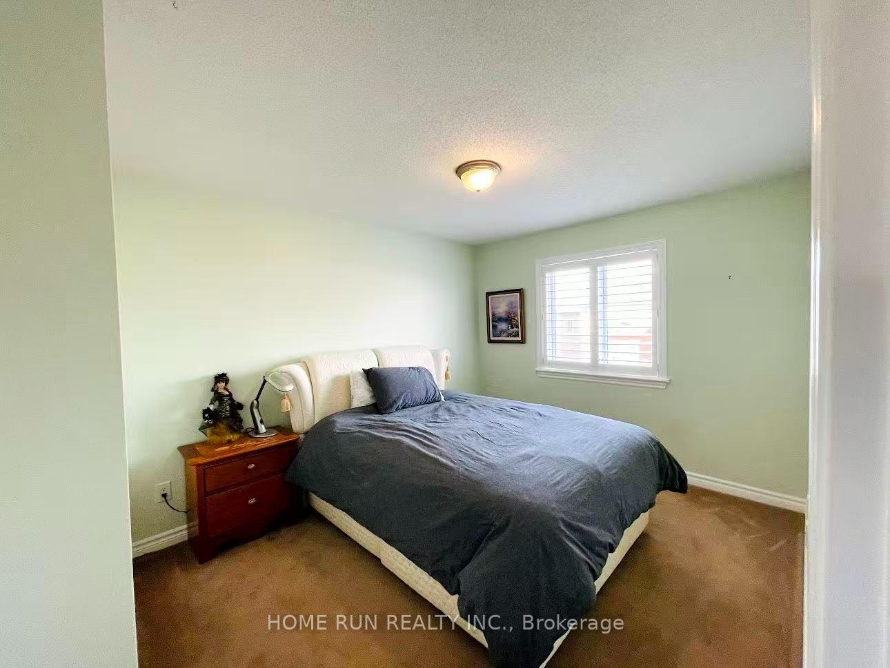 Photo 17 of 245 Badgeley Circle, Ottawa, Kanata - Kanata Lakes/Heritage Hills — HOMEH