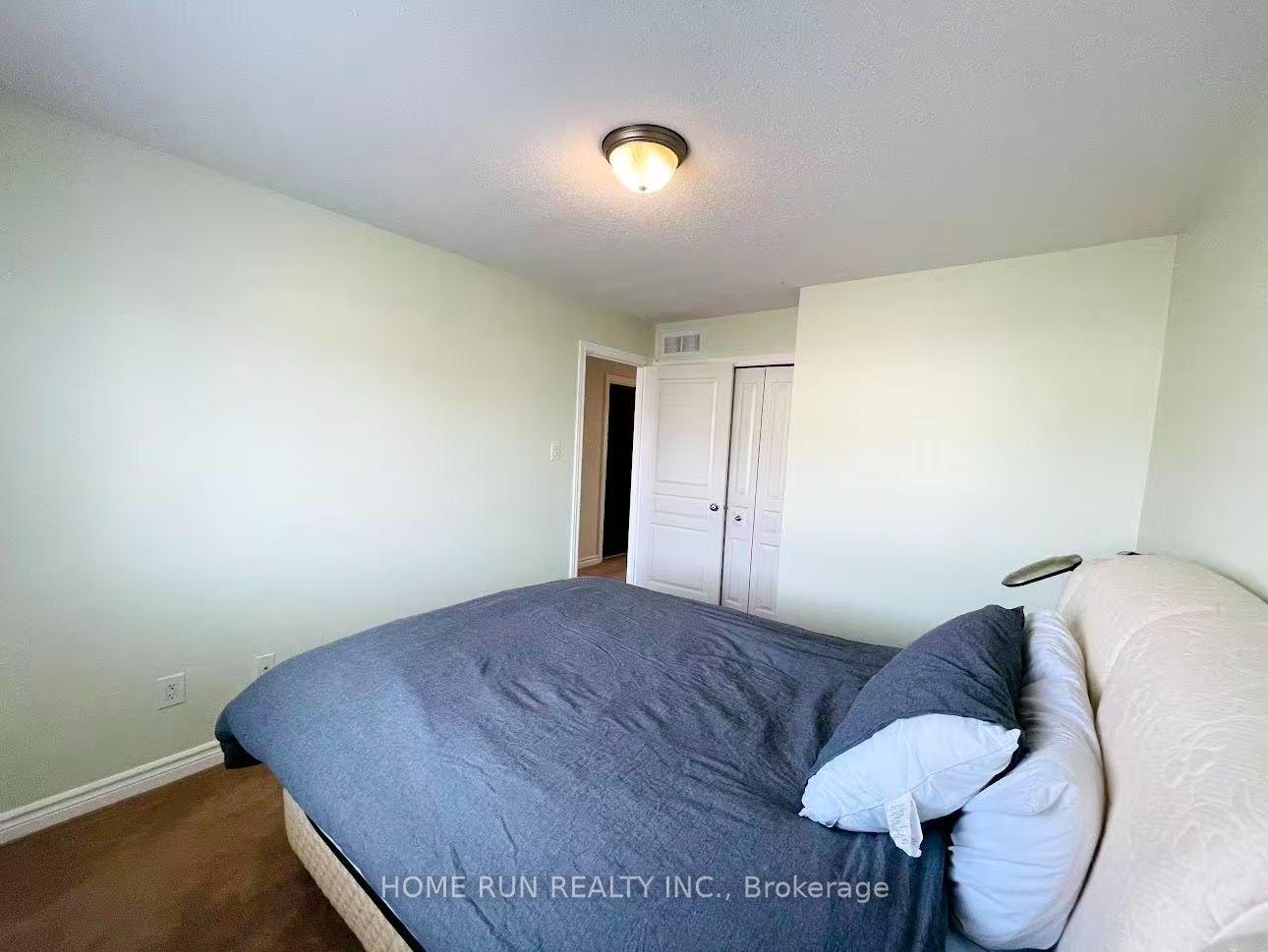 Photo 18 of 245 Badgeley Circle, Ottawa, Kanata - Kanata Lakes/Heritage Hills — HOMEH