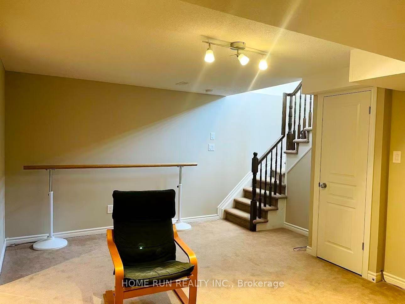 Photo 19 of 245 Badgeley Circle, Ottawa, Kanata - Kanata Lakes/Heritage Hills — HOMEH