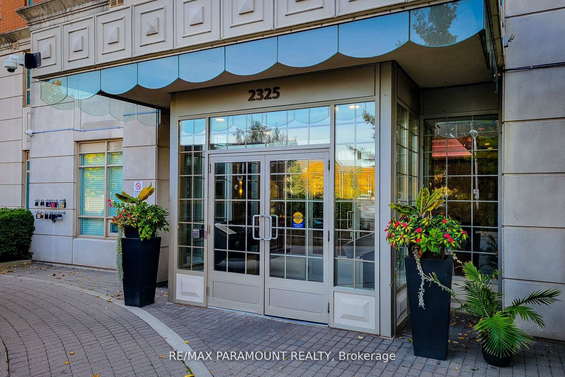 Photo 5 of Unit 1102, 2325 Central Park Drive, Oakville, River Oaks — HOMEH
