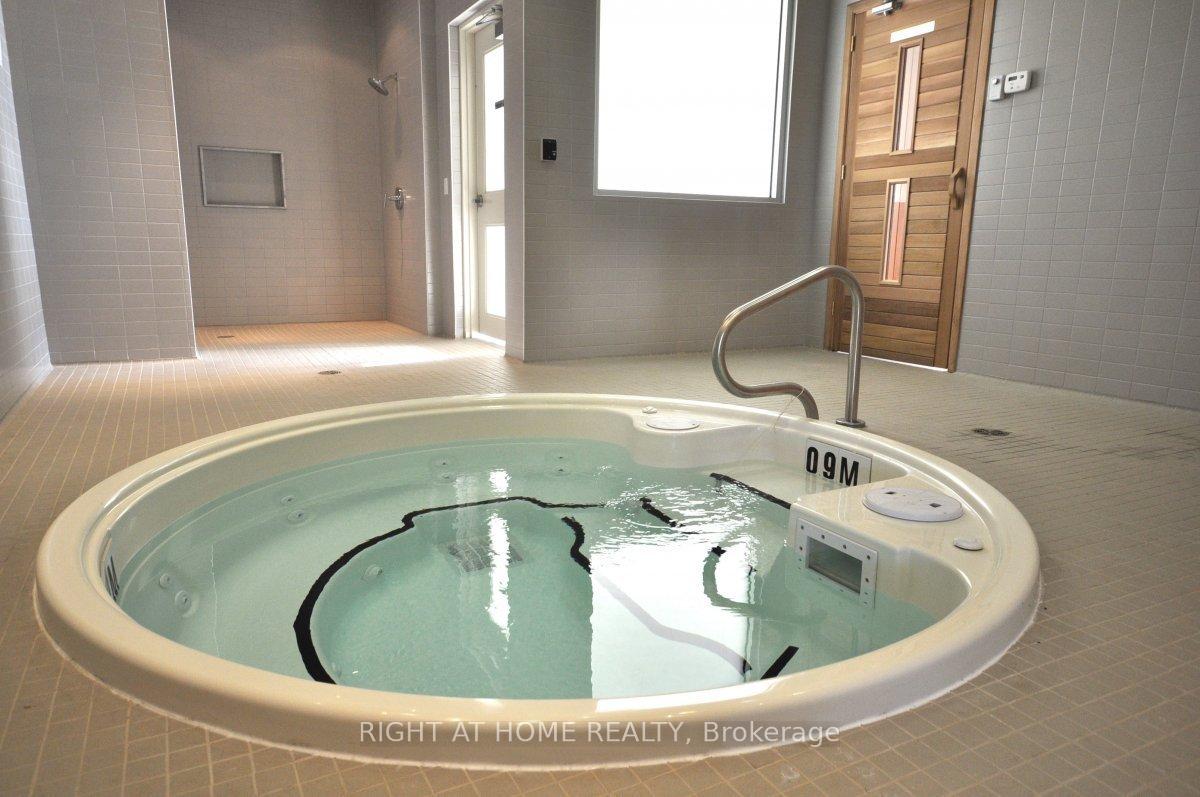 Photo 12 of Unit 915, 90 Stadium Road, Toronto, Waterfront Communities — HOMEH