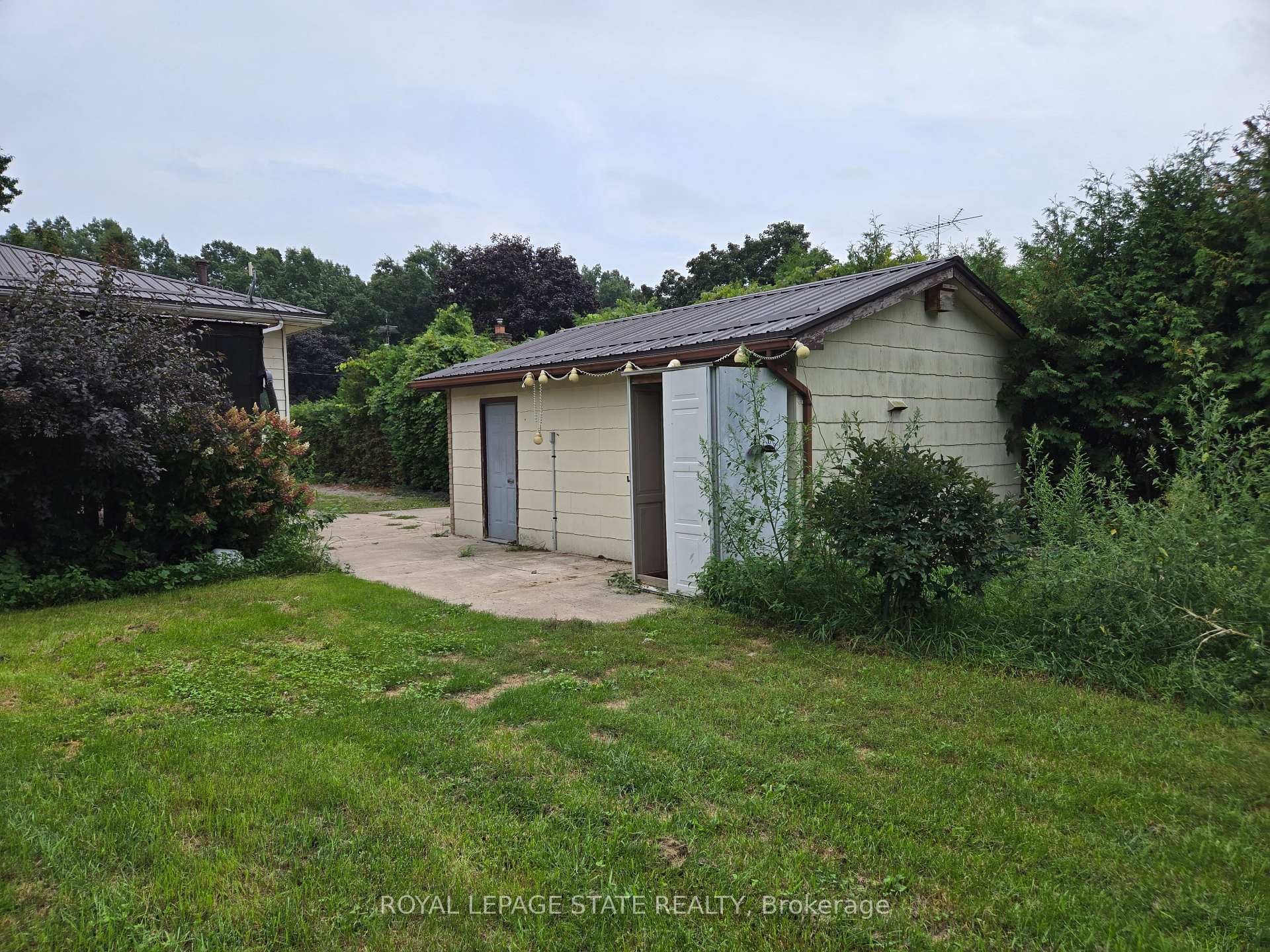 Photo 8 of 8 Lyndhurst Avenue, Norfolk, Pine Grove — HOMEH