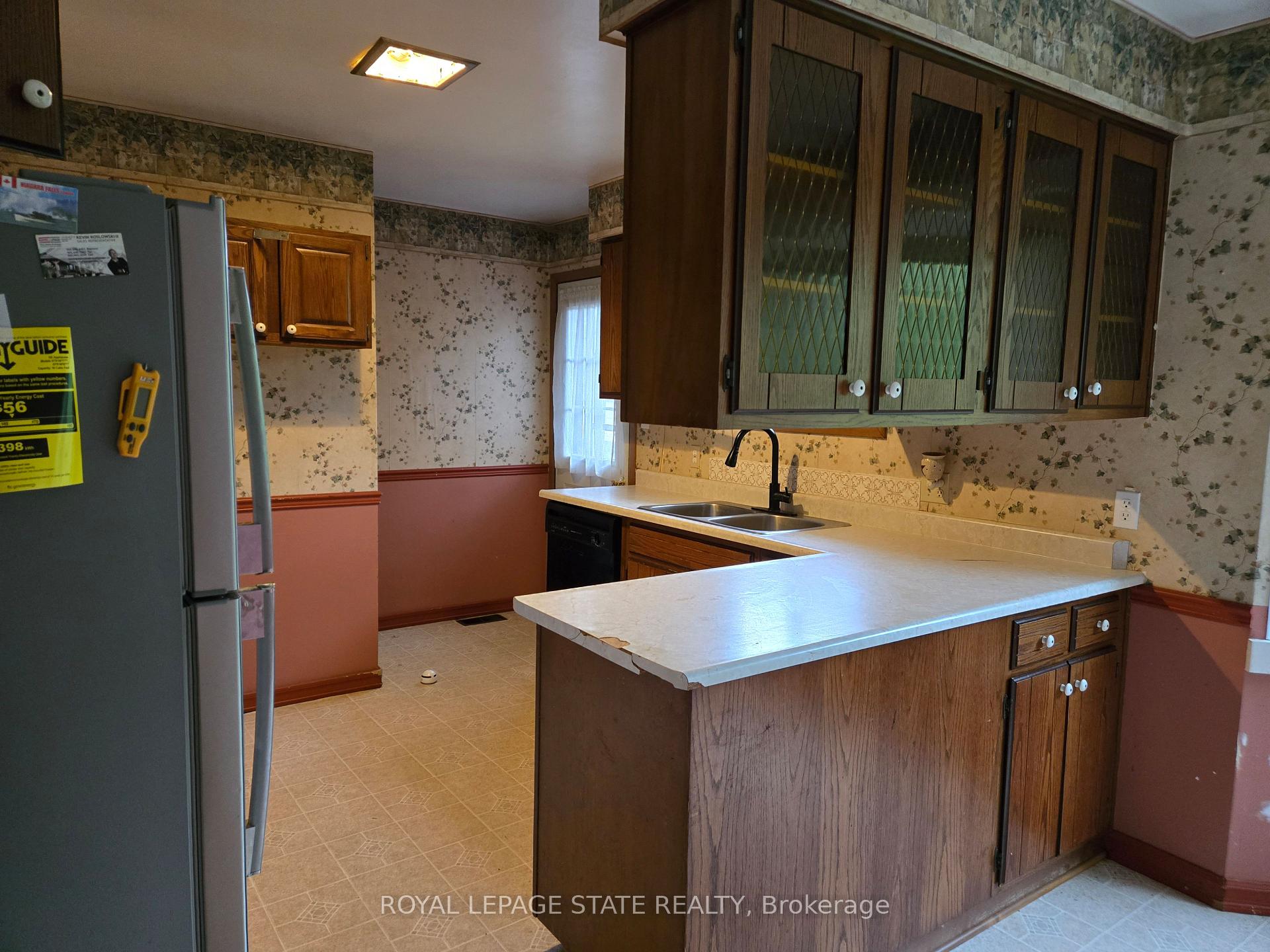 Photo 14 of 8 Lyndhurst Avenue, Norfolk, Pine Grove — HOMEH