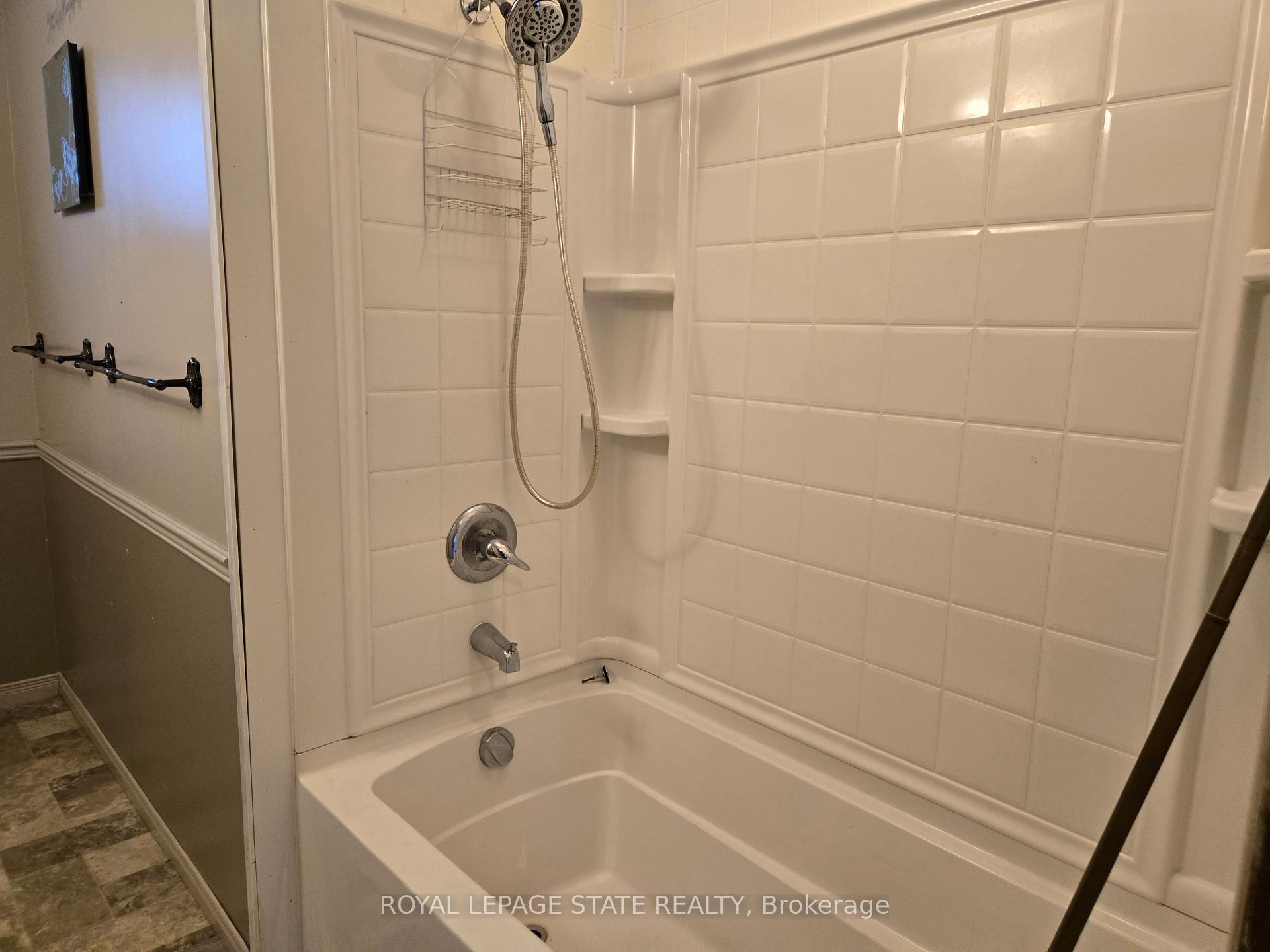 Photo 18 of 8 Lyndhurst Avenue, Norfolk, Pine Grove — HOMEH