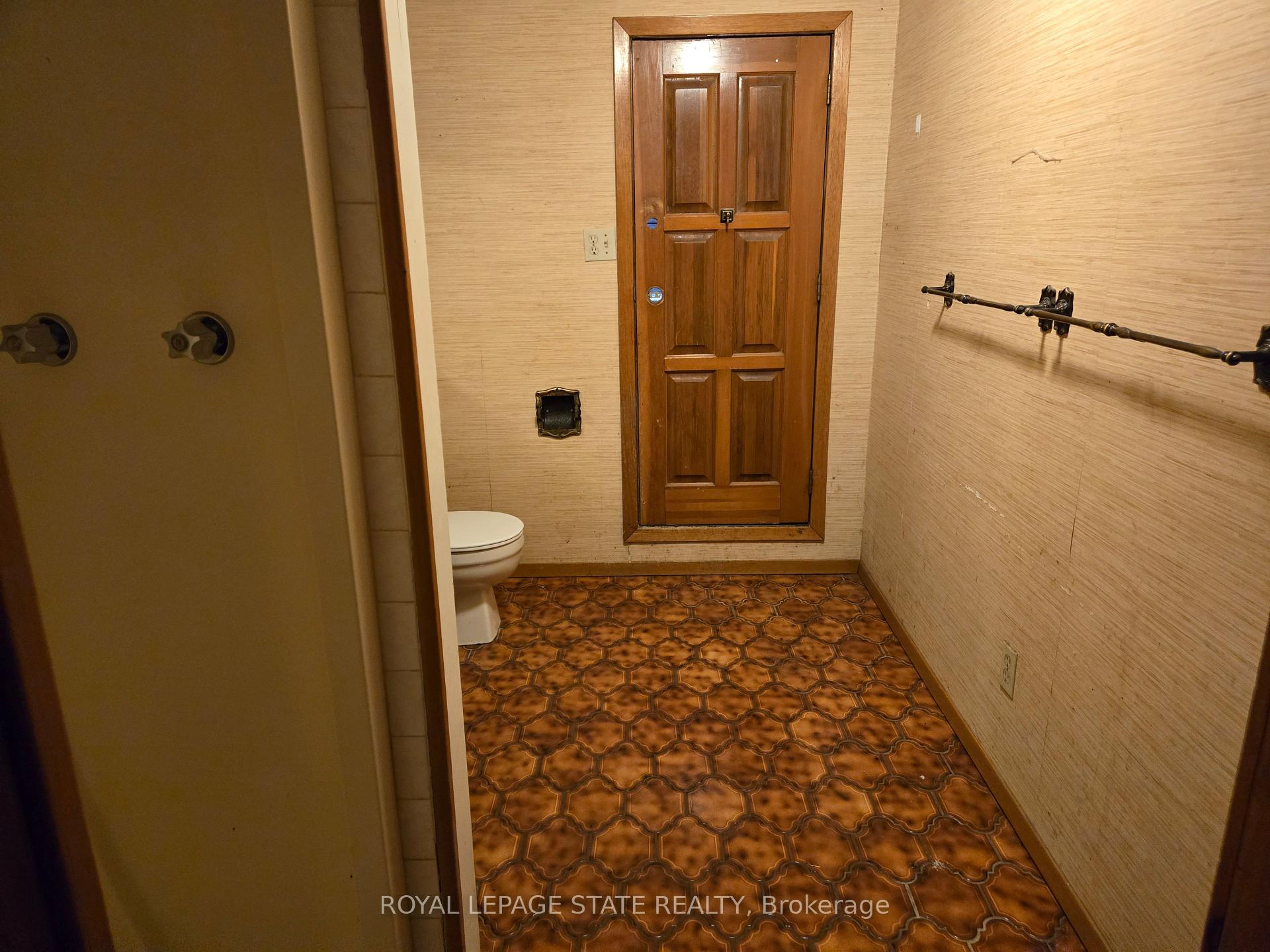 Photo 24 of 8 Lyndhurst Avenue, Norfolk, Pine Grove — HOMEH