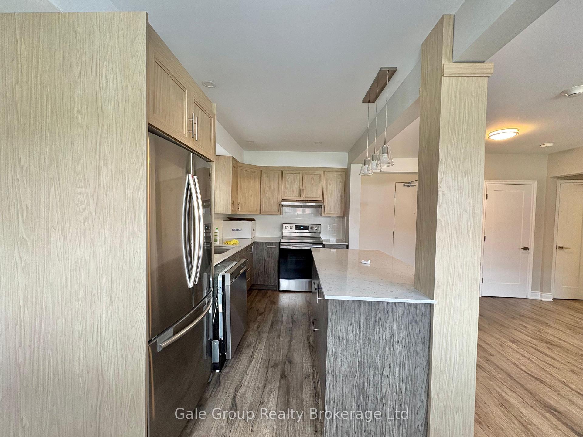 Photo 10 of Unit Unit 2, 100 West Avenue S, Hamilton, Stinson — HOMEH