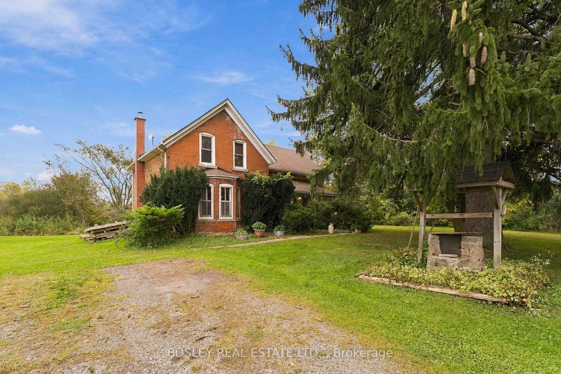 Photo of 860 Moyer Road