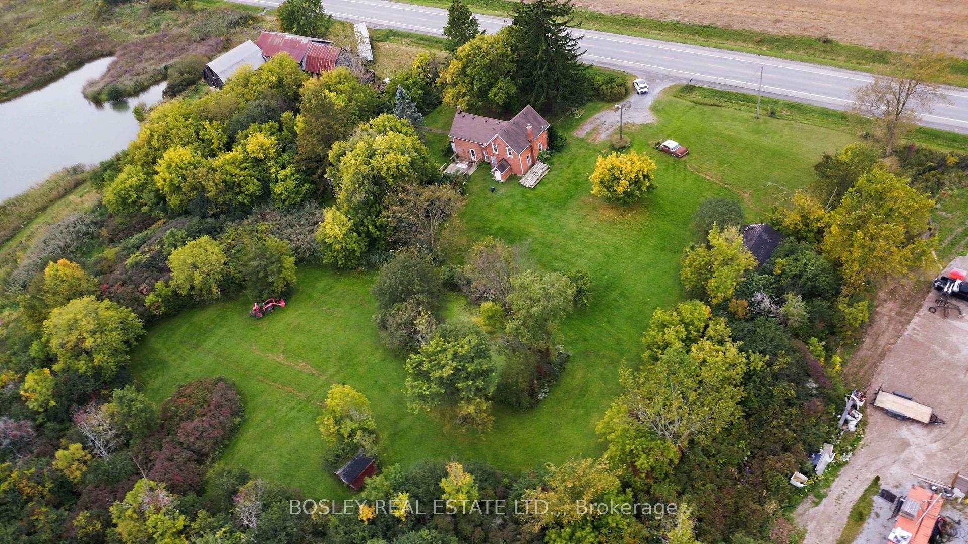 Photo 2 of 860 Moyer Road, Welland, Cooks Mills — HOMEH