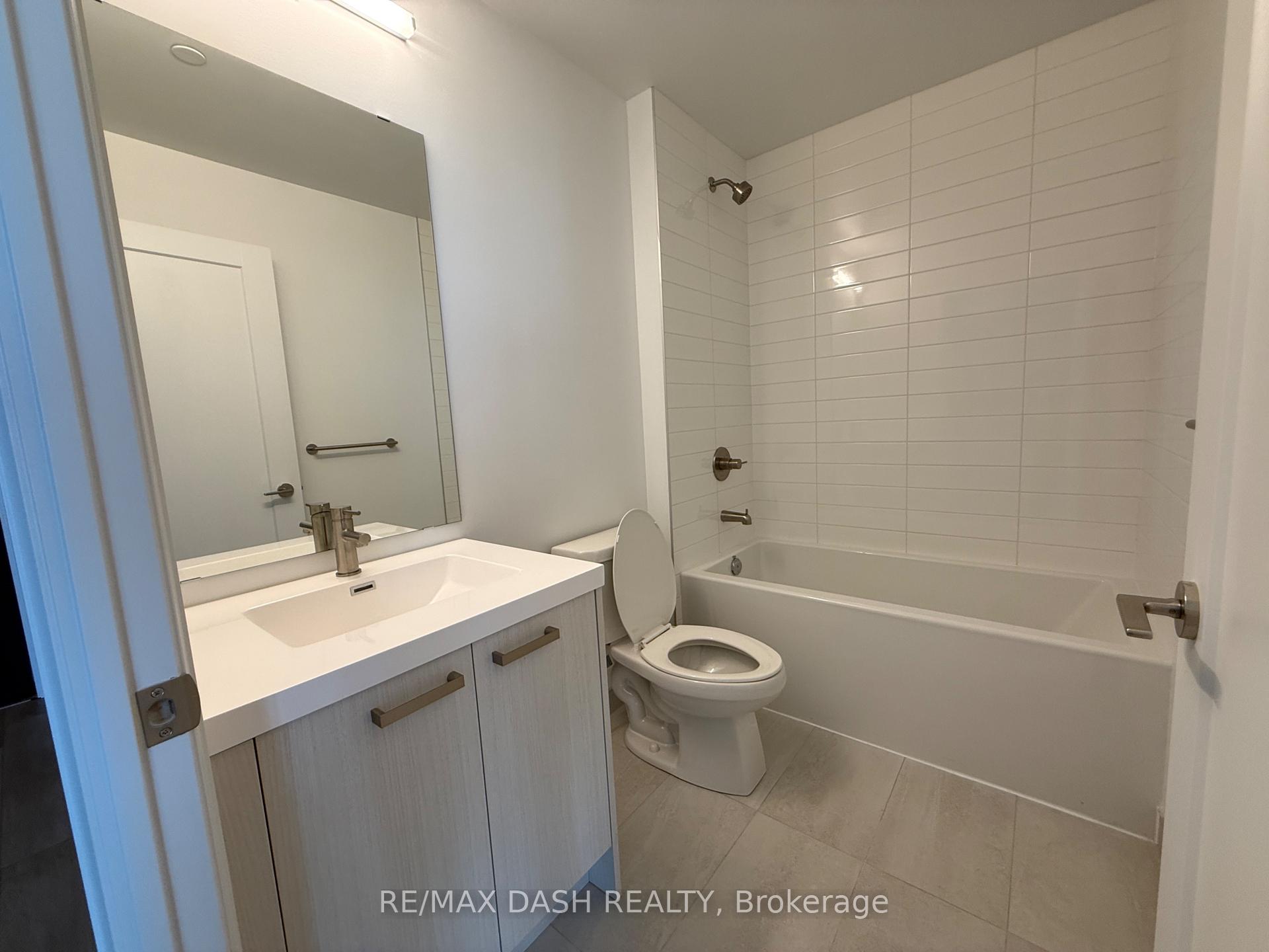 Photo 10 of Unit 3709, 20 Soudan Avenue, Toronto, Mount Pleasant West — HOMEH