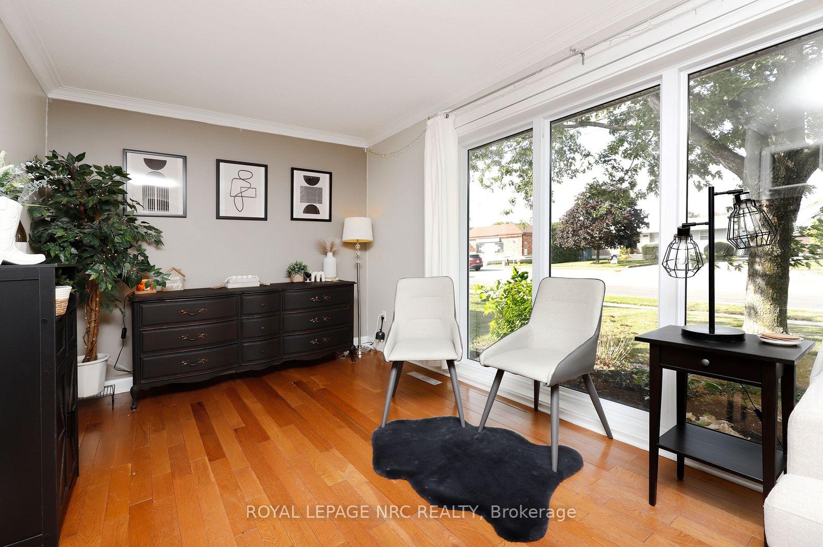 Photo 6 of 4553 Ontario Street, Lincoln, Beamsville — HOMEH