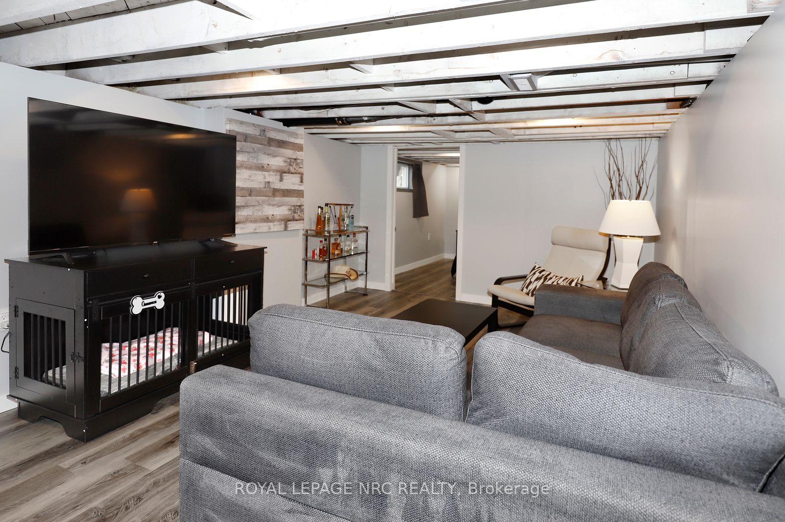 Photo 25 of 4553 Ontario Street, Lincoln, Beamsville — HOMEH