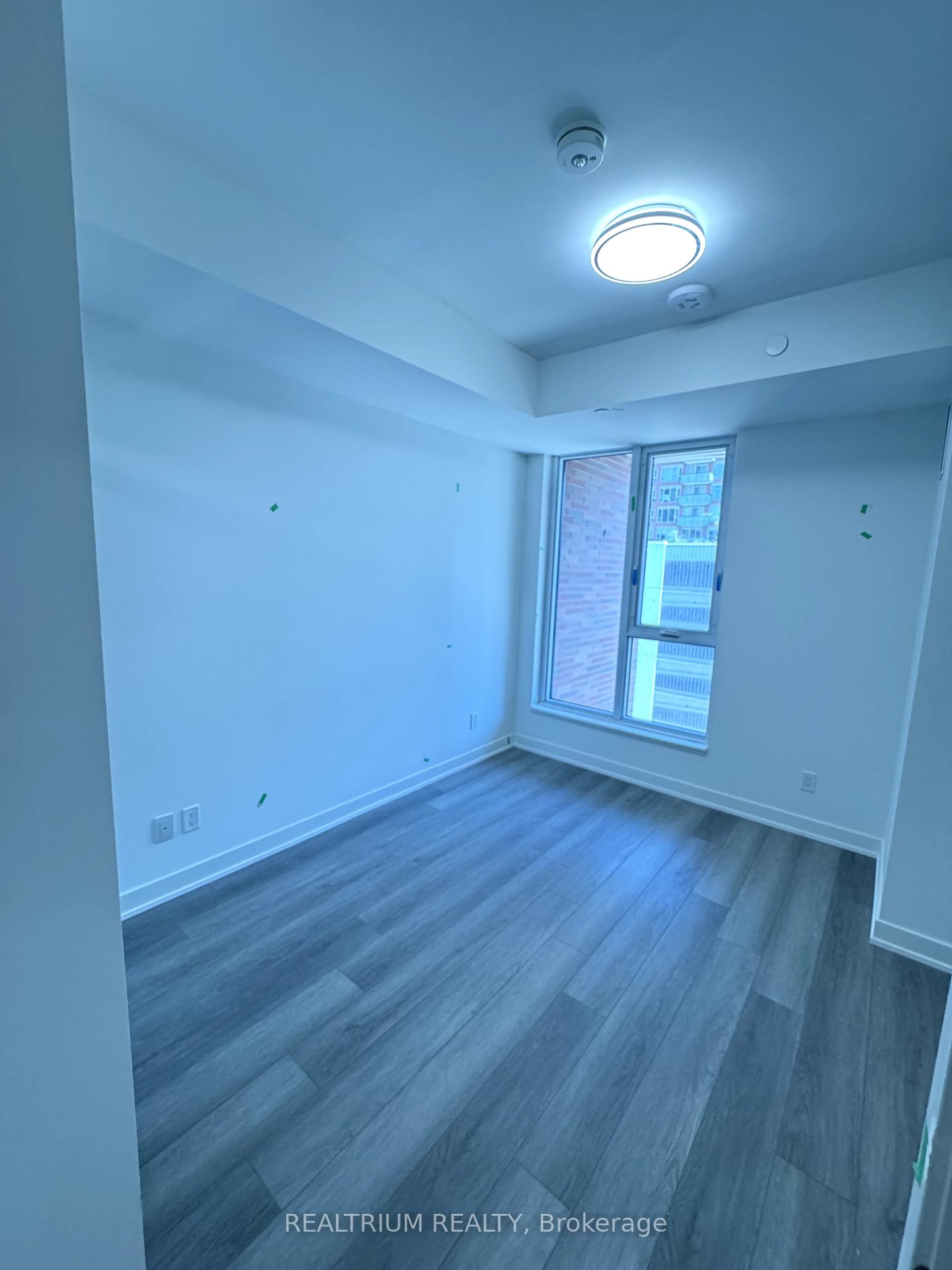 Photo 7 of Unit 804, 38 Simcoe Promenade, Markham, Unionville — HOMEH