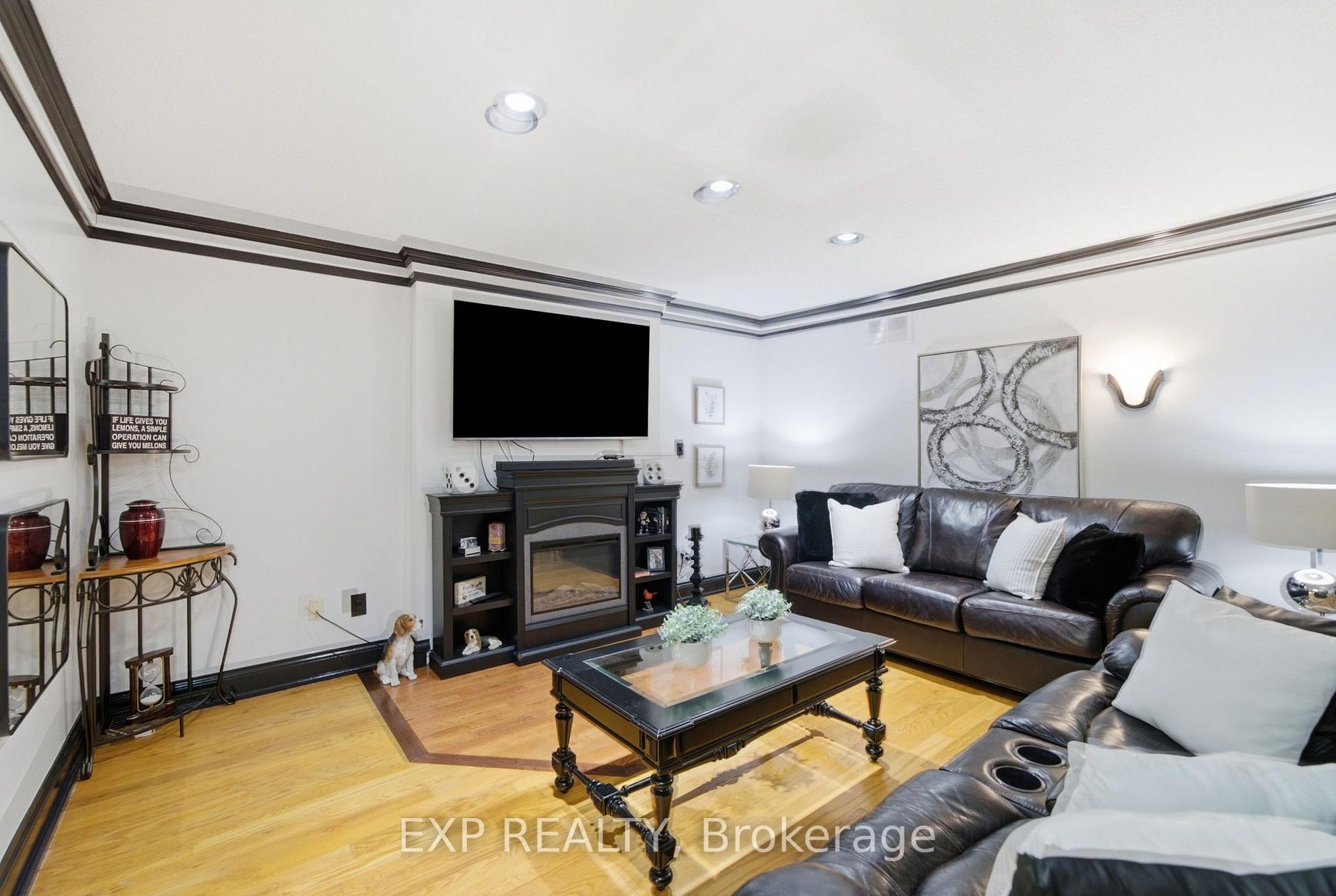 Photo 9 of 4 Flora Street, Kawartha Lakes, Oakwood — HOMEH