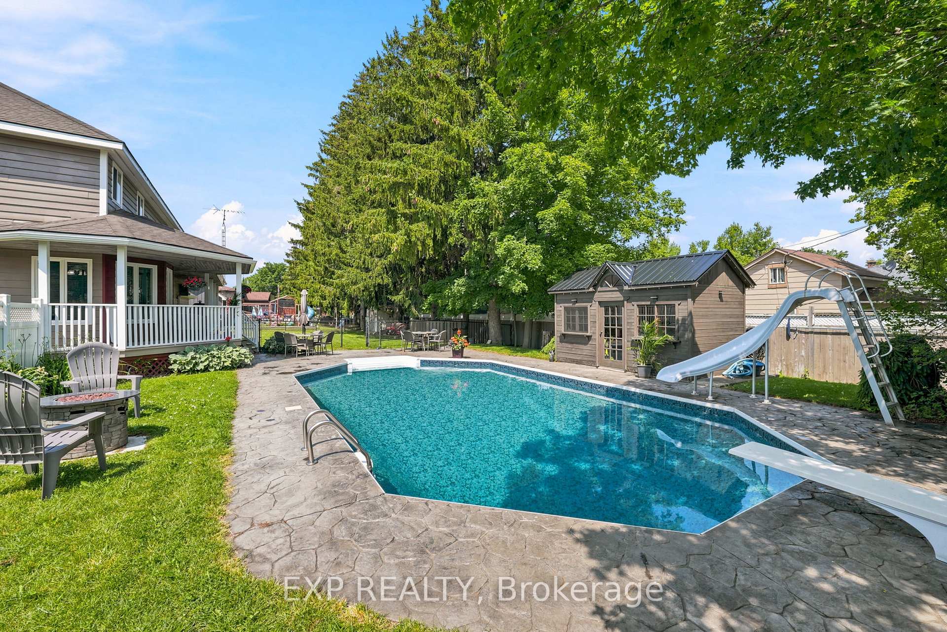 Photo 38 of 4 Flora Street, Kawartha Lakes, Oakwood — HOMEH
