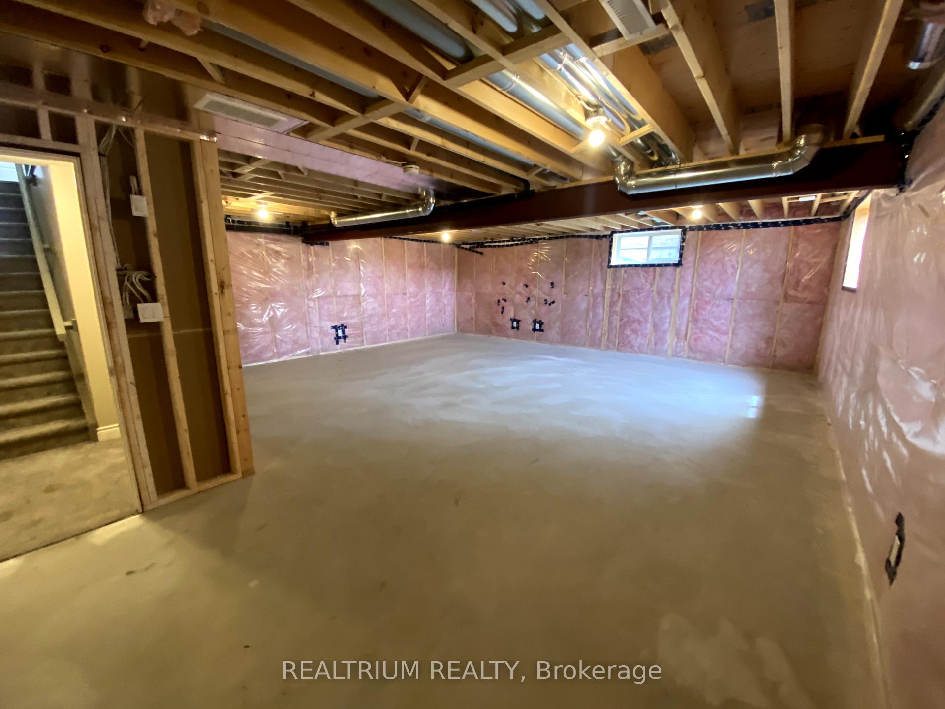 Photo 18 of 31 Covington Crescent, Belleville, Thurlow Ward — HOMEH