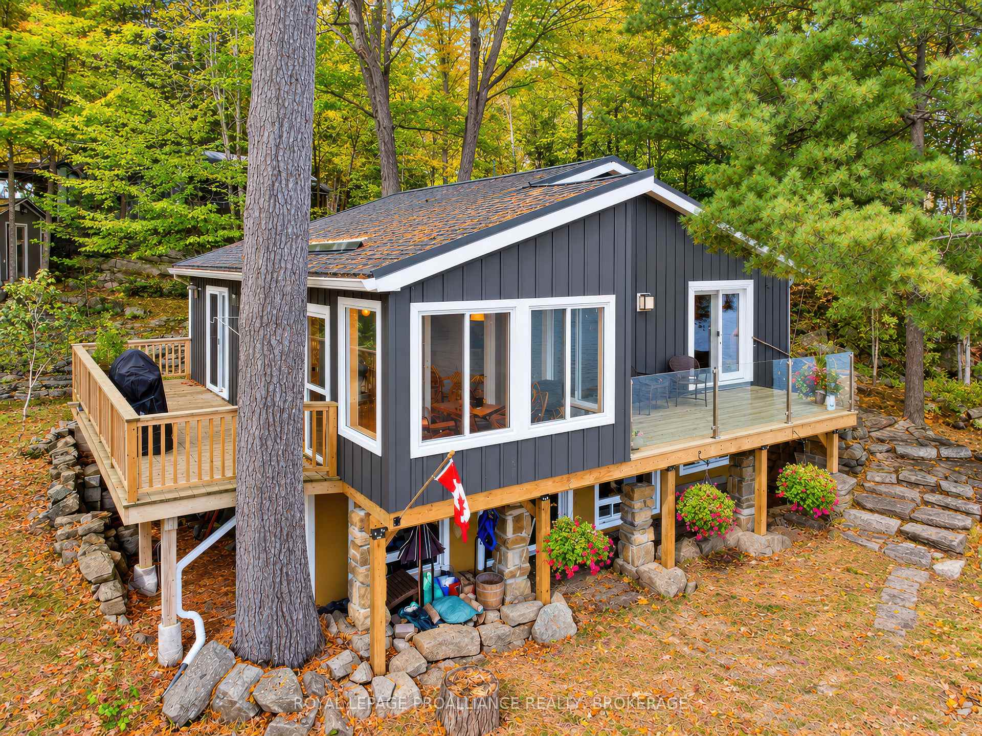 Photo of 1124 Sawmill Lane