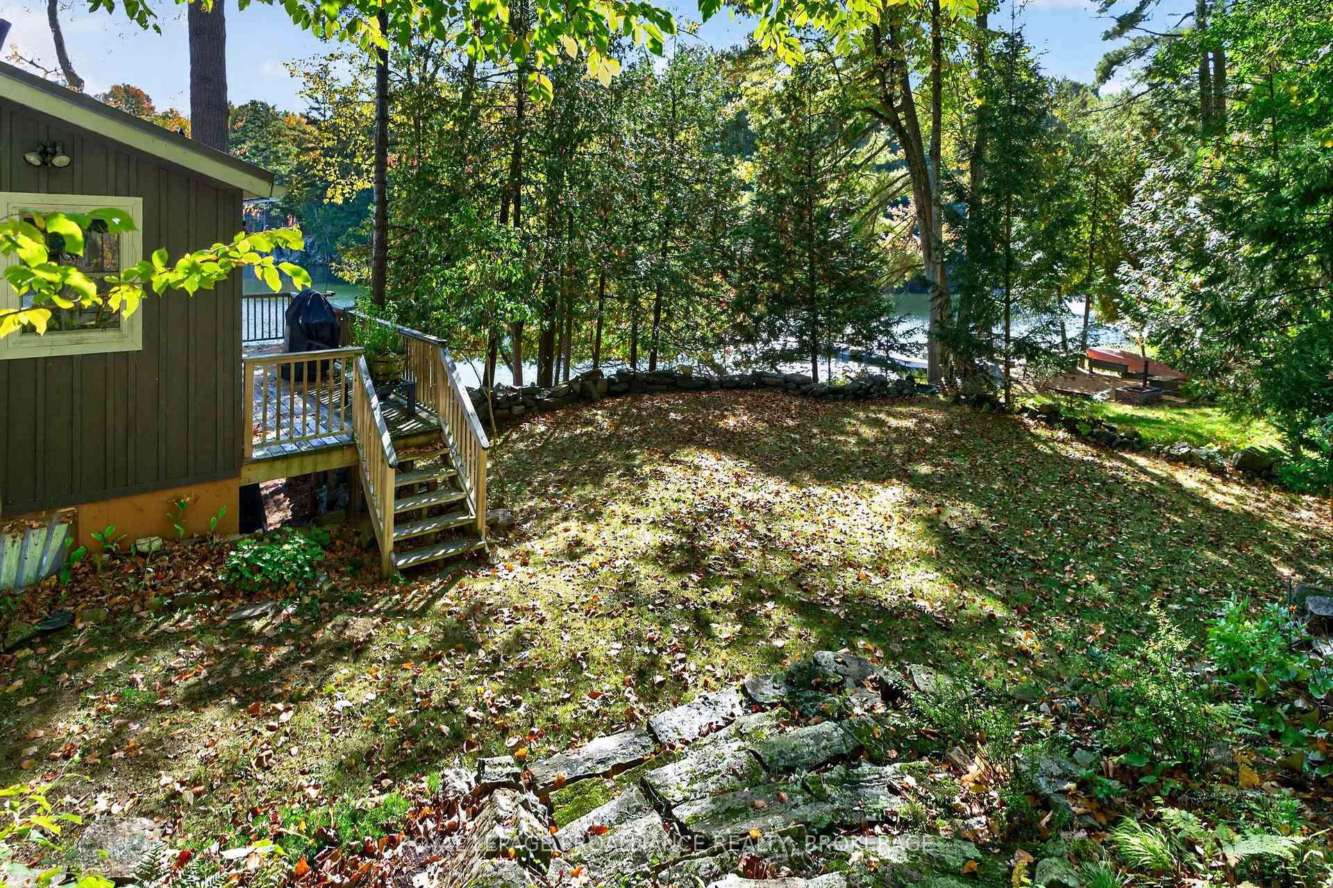 Photo 16 of 1124 Sawmill Lane, Frontenac, Frontenac South — HOMEH
