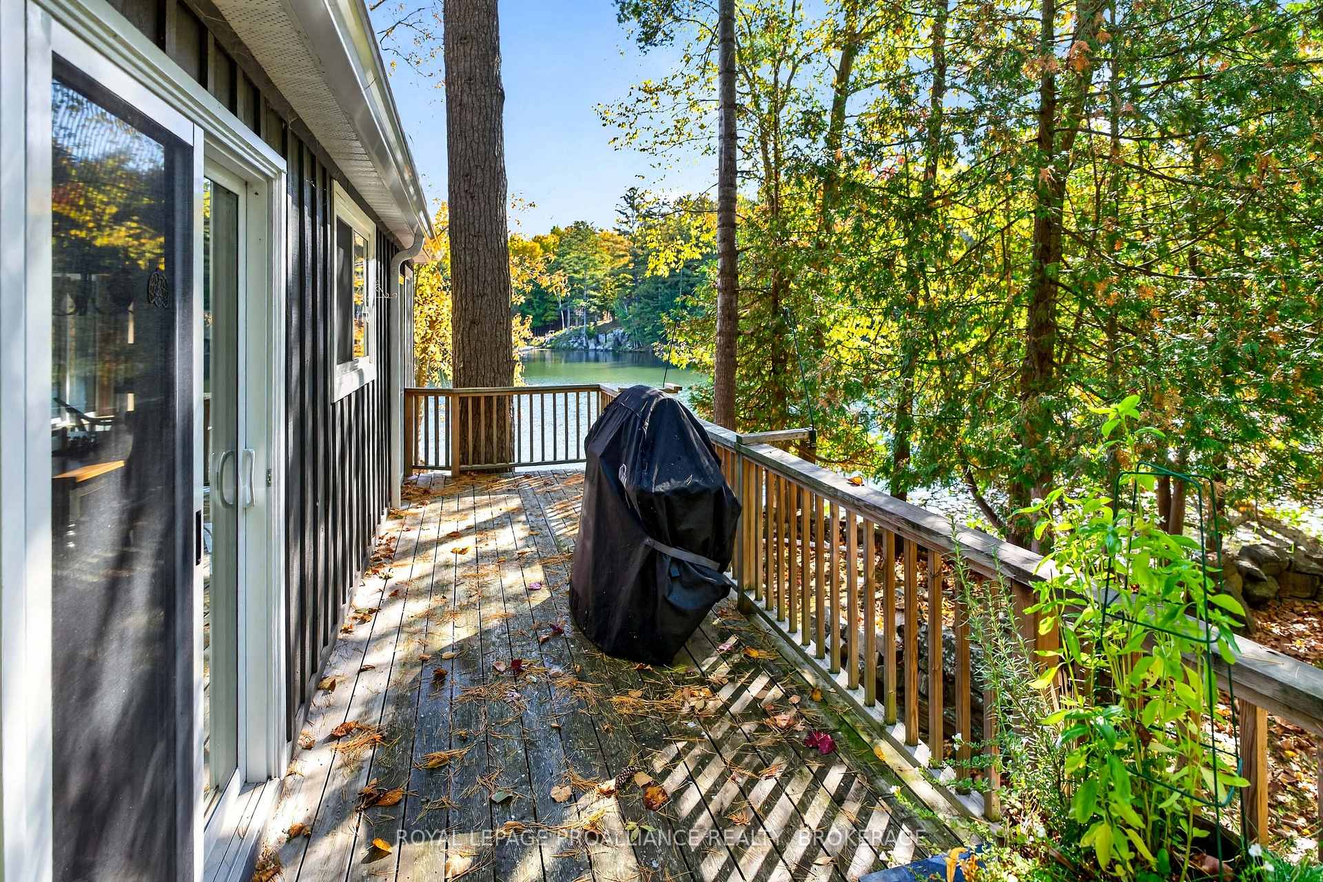 Photo 17 of 1124 Sawmill Lane, Frontenac, Frontenac South — HOMEH