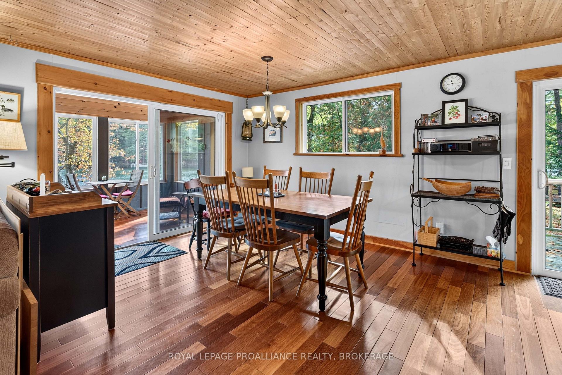 Photo 32 of 1124 Sawmill Lane, Frontenac, Frontenac South — HOMEH