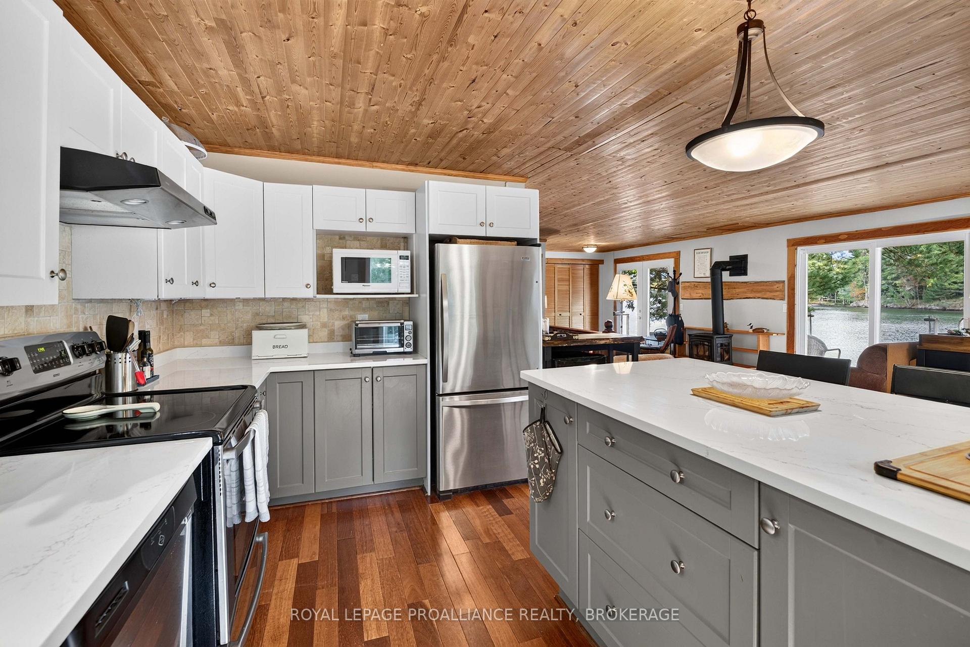 Photo 36 of 1124 Sawmill Lane, Frontenac, Frontenac South — HOMEH