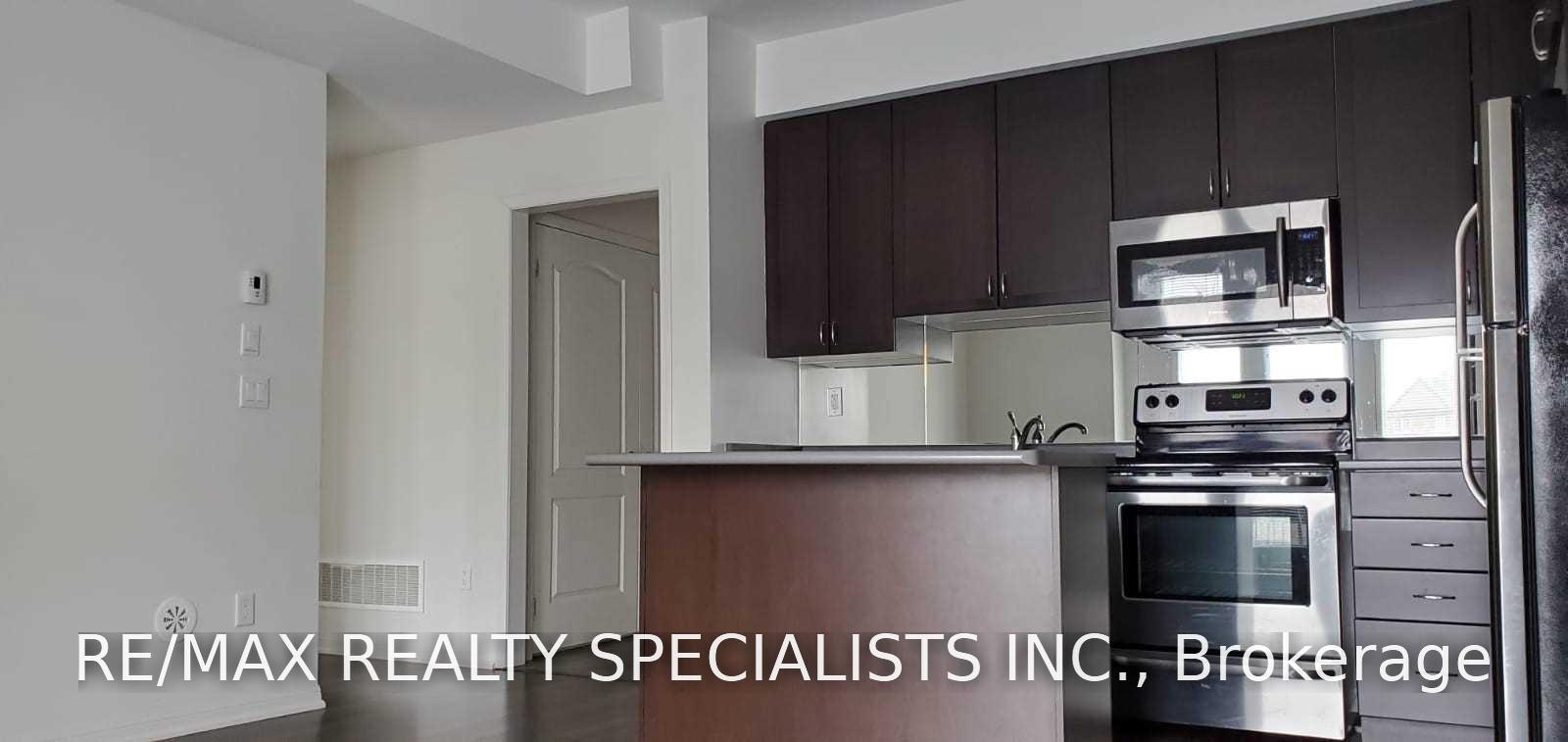 Photo 2 of Unit 5, 3135 Boxford Crescent, Mississauga, Churchill Meadows — HOMEH