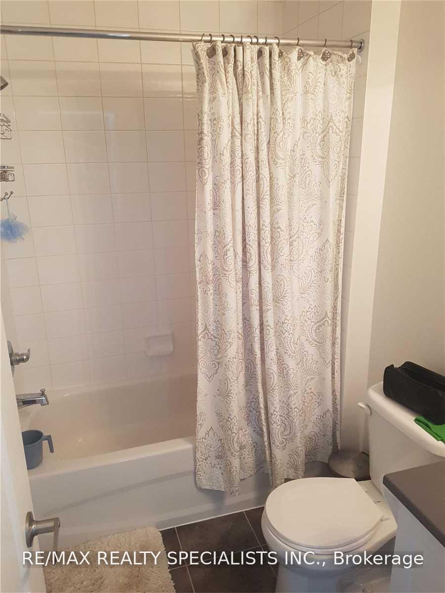 Photo 9 of Unit 5, 3135 Boxford Crescent, Mississauga, Churchill Meadows — HOMEH