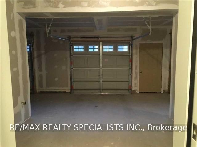 Photo 11 of Unit 5, 3135 Boxford Crescent, Mississauga, Churchill Meadows — HOMEH