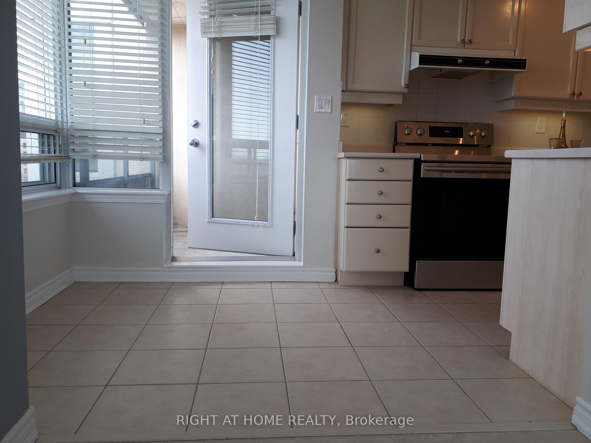 Photo 15 of Unit 512, 1 Rean Drive, North York, Bayview Village — HOMEH