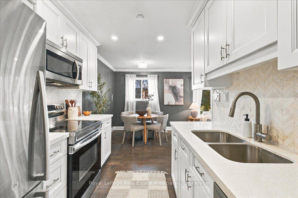 Photo 6 of Unit 1-4, 540 Mary Street, Whitby, Downtown Whitby — HOMEH