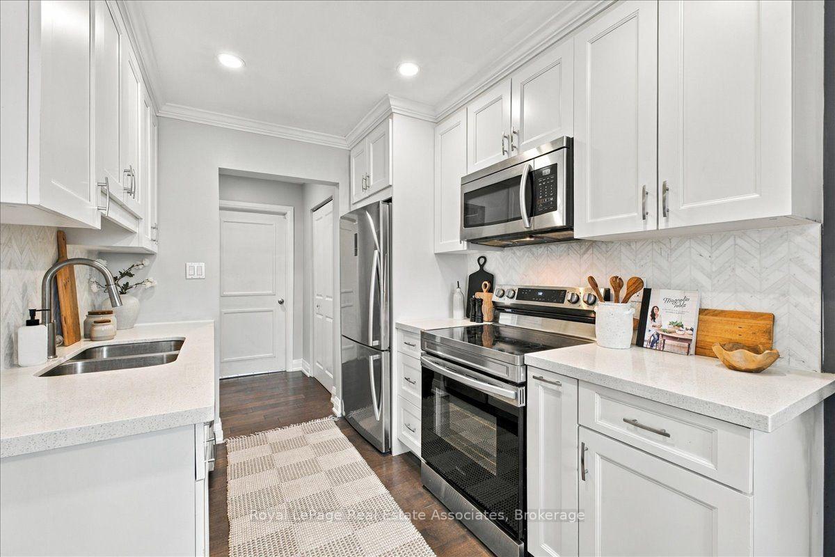 Photo 10 of Unit 1-4, 540 Mary Street, Whitby, Downtown Whitby — HOMEH