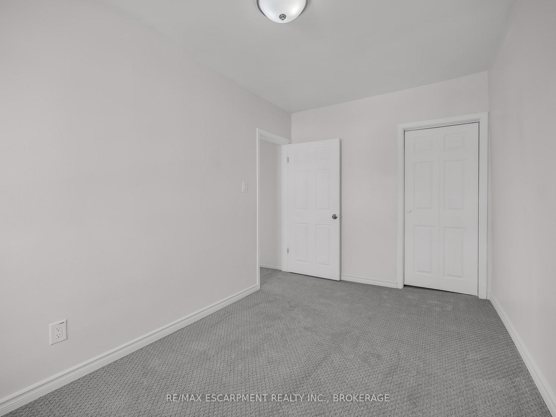 Photo 4 of Unit UPPER, 7 Maitland Street, Thorold, Thorold Downtown — HOMEH
