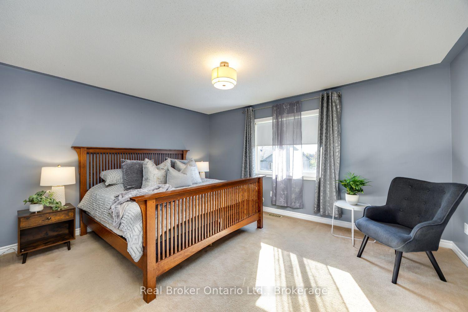 Photo 20 of 119 Allworth Crescent, Clarington, Bowmanville — HOMEH