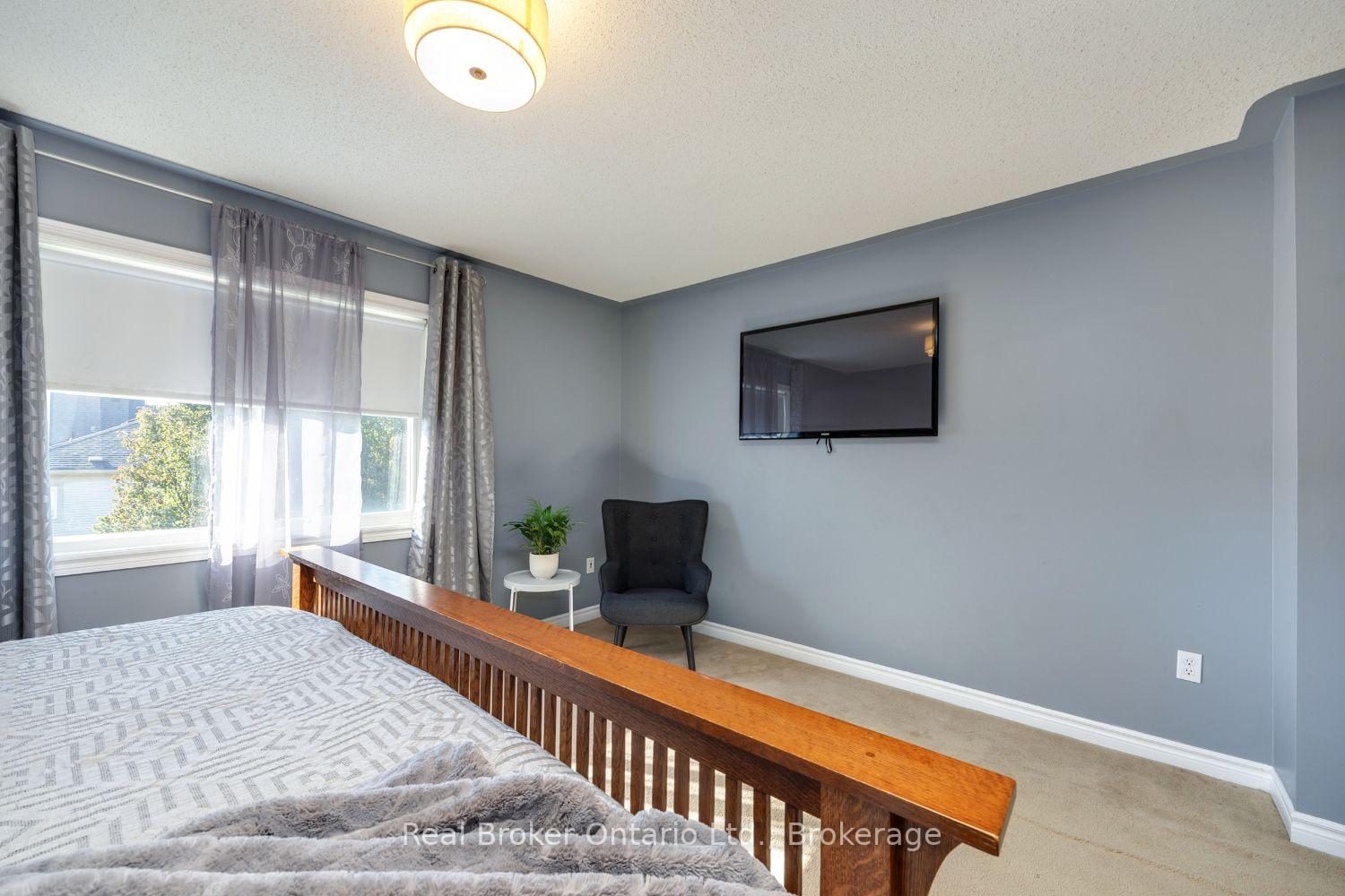 Photo 21 of 119 Allworth Crescent, Clarington, Bowmanville — HOMEH