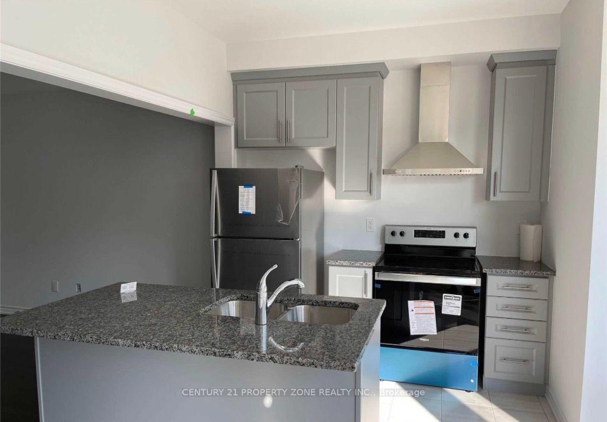 Photo 2 of 10 Savino Drive, Brampton, Heart Lake West — HOMEH