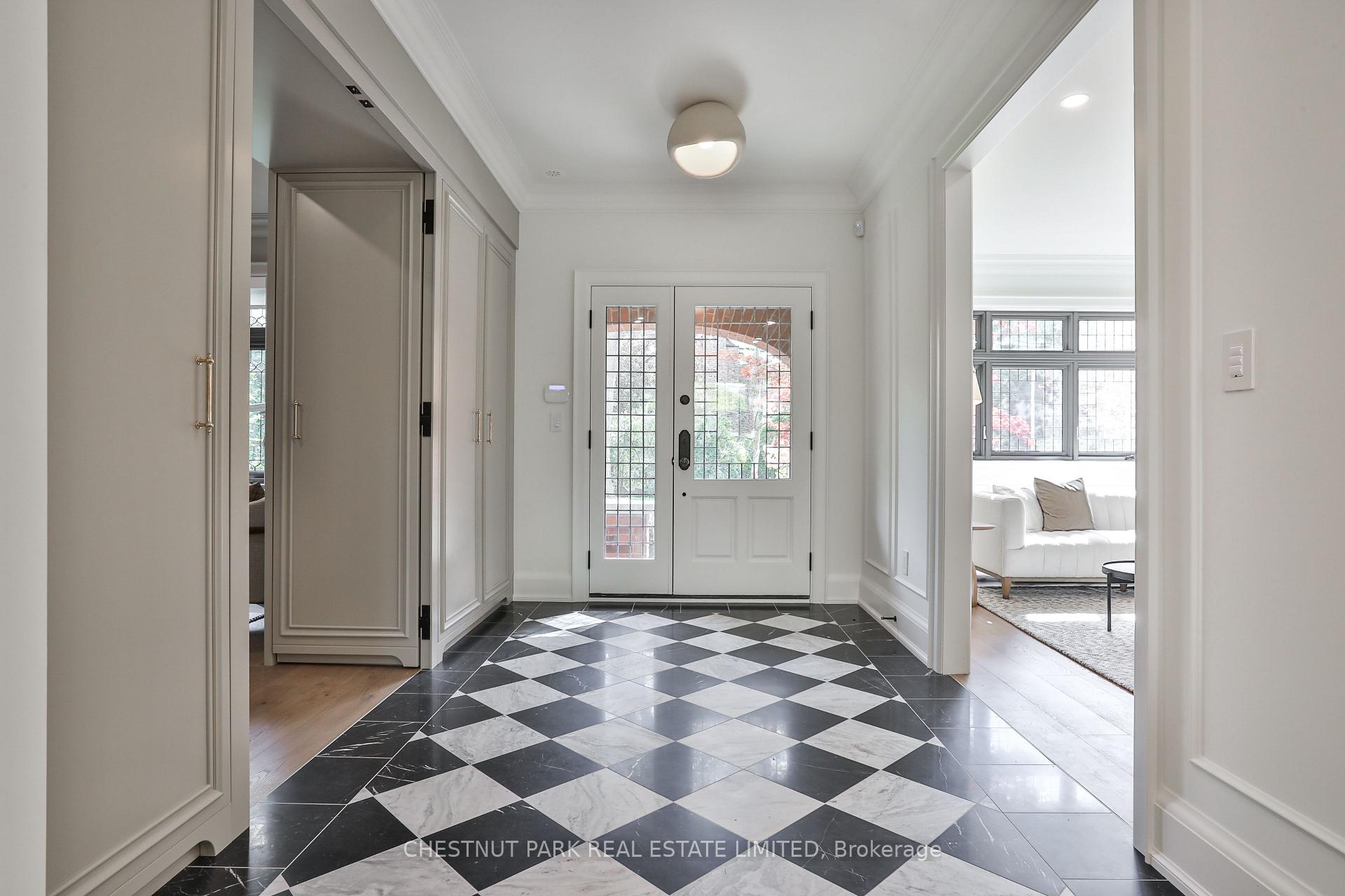Photo 4 of 48 Crescent Road, Toronto, Rosedale-Moore Park — HOMEH