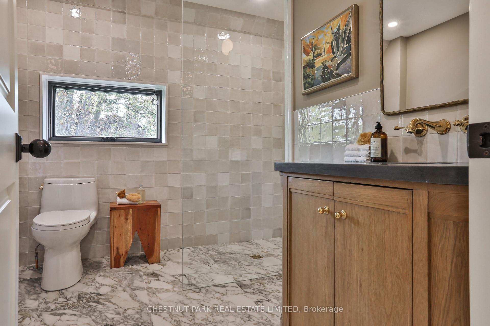 Photo 31 of 48 Crescent Road, Toronto, Rosedale-Moore Park — HOMEH