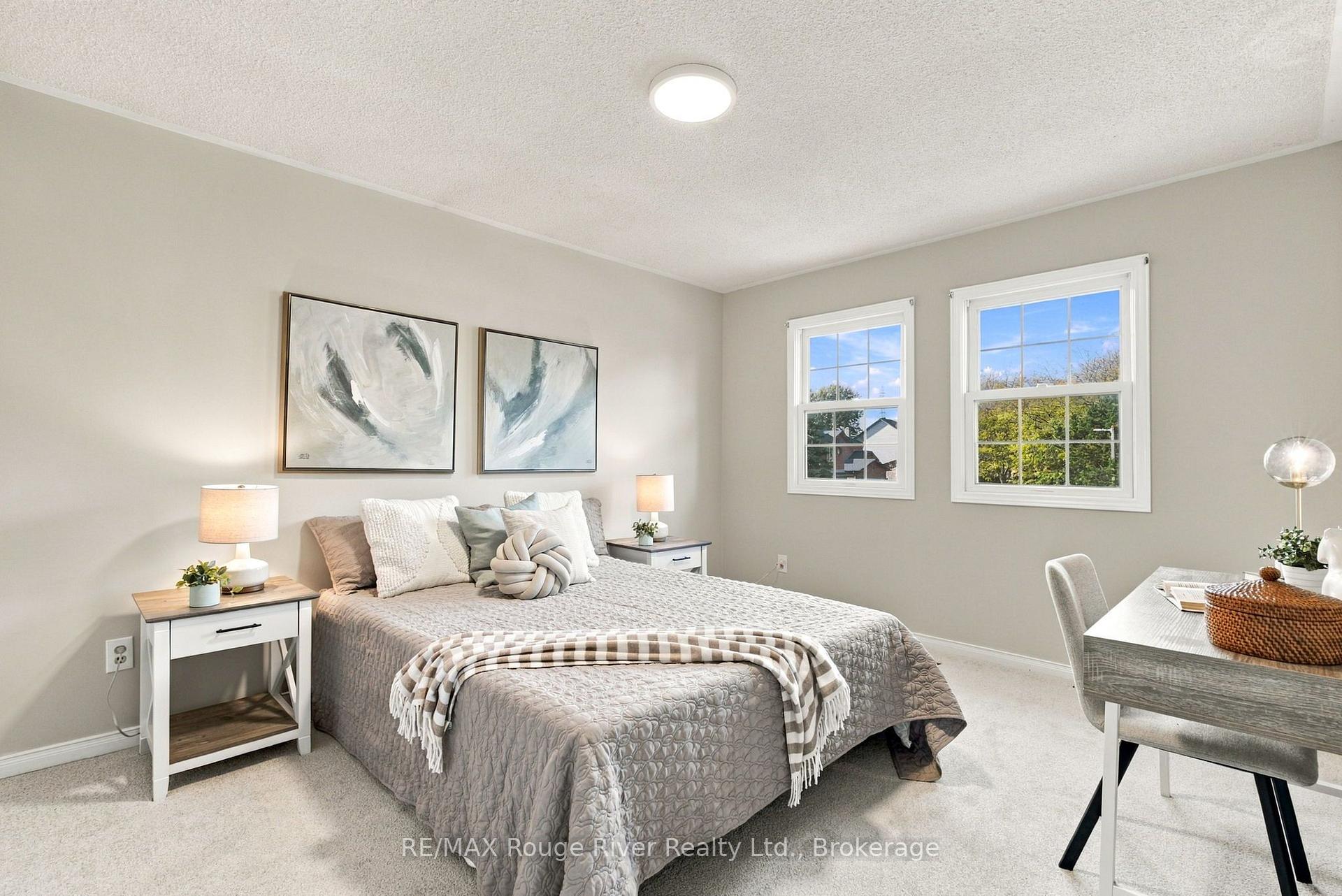 Photo 29 of 51 Lofthouse Drive, Whitby, Rolling Acres — HOMEH