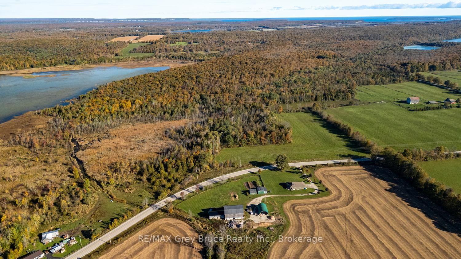 Photo 40 of 402622 Grey 17 Road, Georgian Bluffs — HOMEH