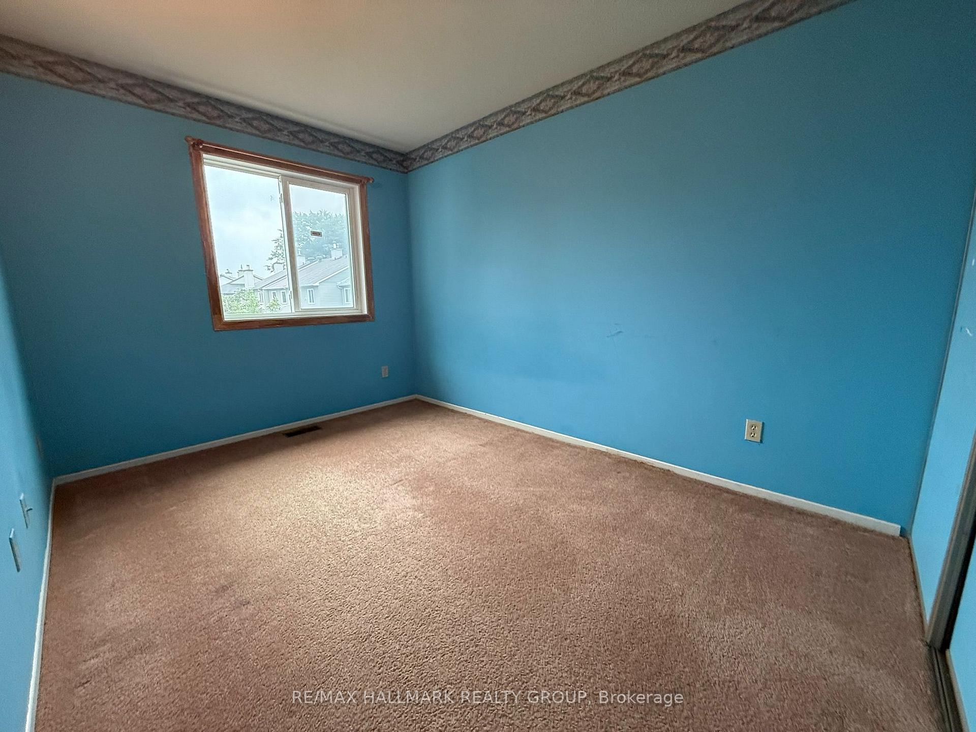 Photo 18 of 181 Tartan Drive, Ottawa, Barrhaven - Heritage Park — HOMEH