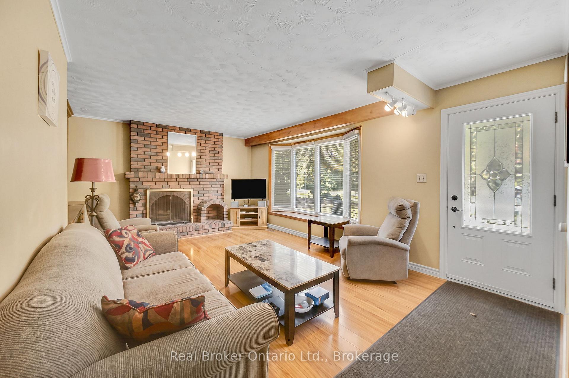 Photo 5 of 4143 Glancaster Road, Hamilton, Rural Glanbrook — HOMEH