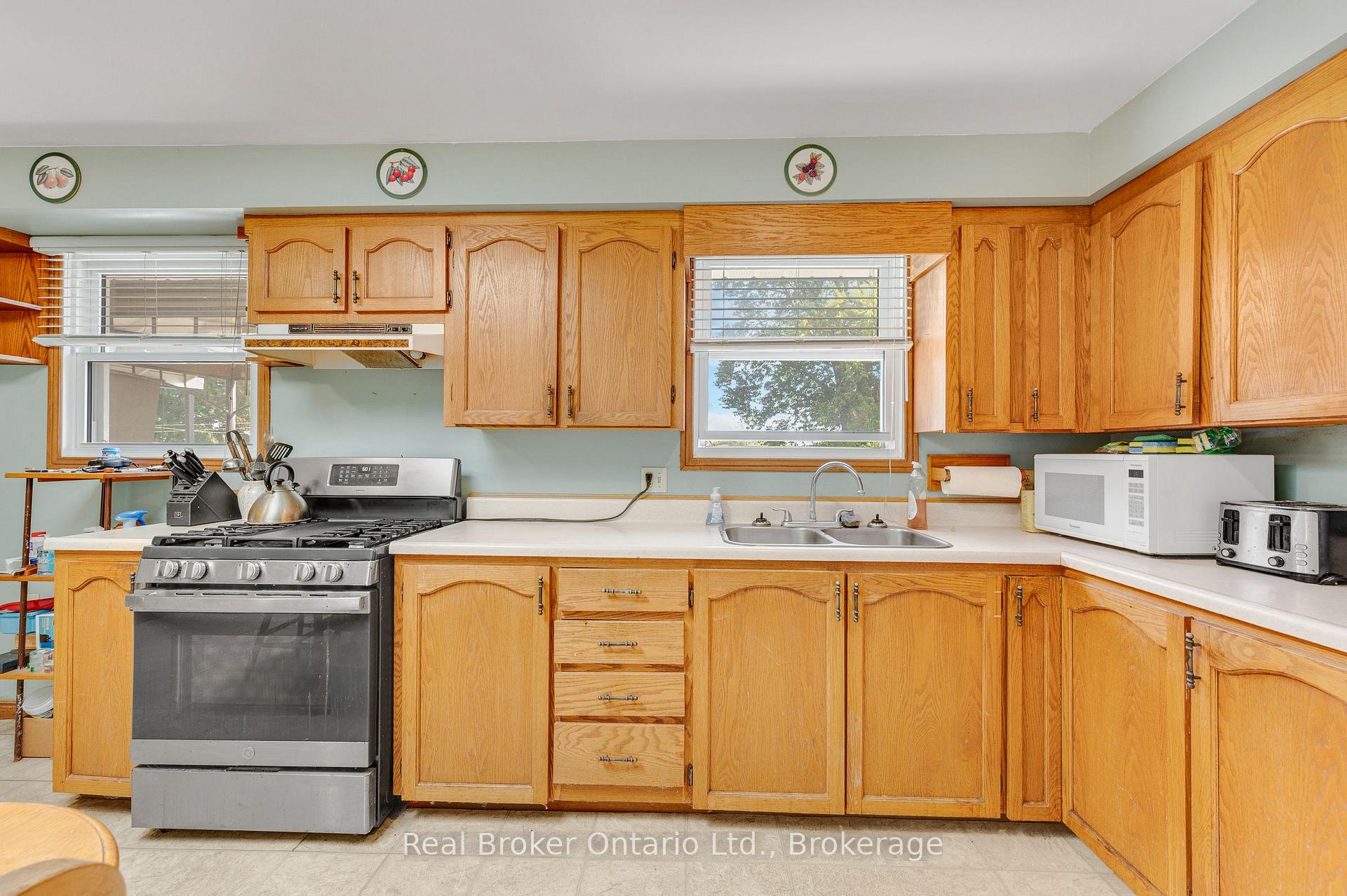 Photo 8 of 4143 Glancaster Road, Hamilton, Rural Glanbrook — HOMEH